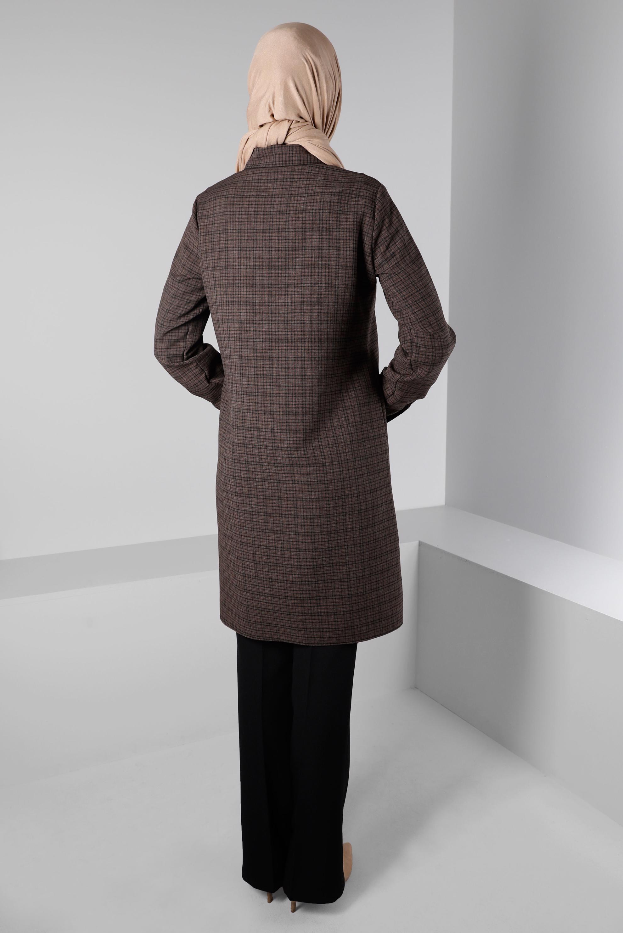 Tesettür giyim VİZON YAMA DETAYLI KARELİ TUNİK 43397-1 