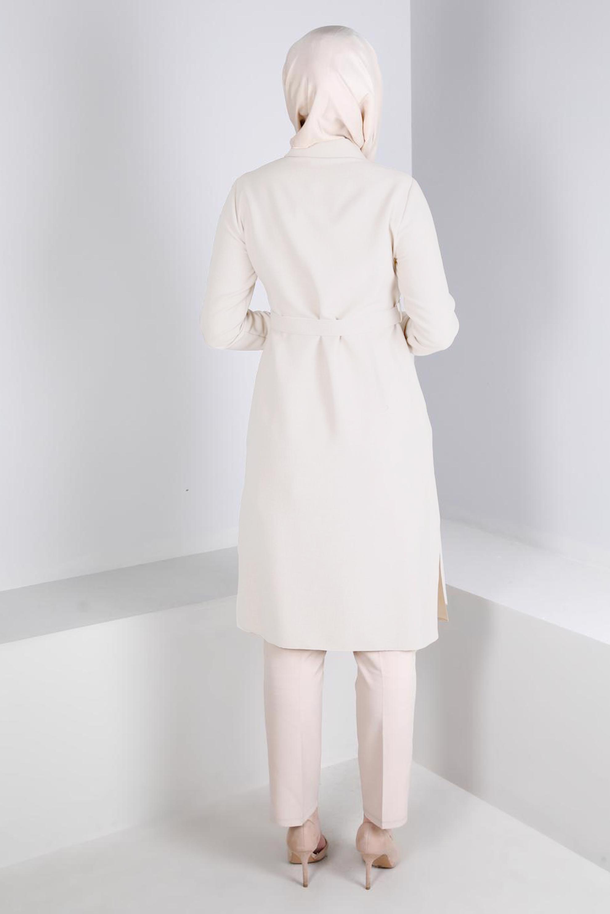 Tesettür giyim BEYAZ KEMERLİ GİZLİ DÜĞMELİ TUNİK 43407