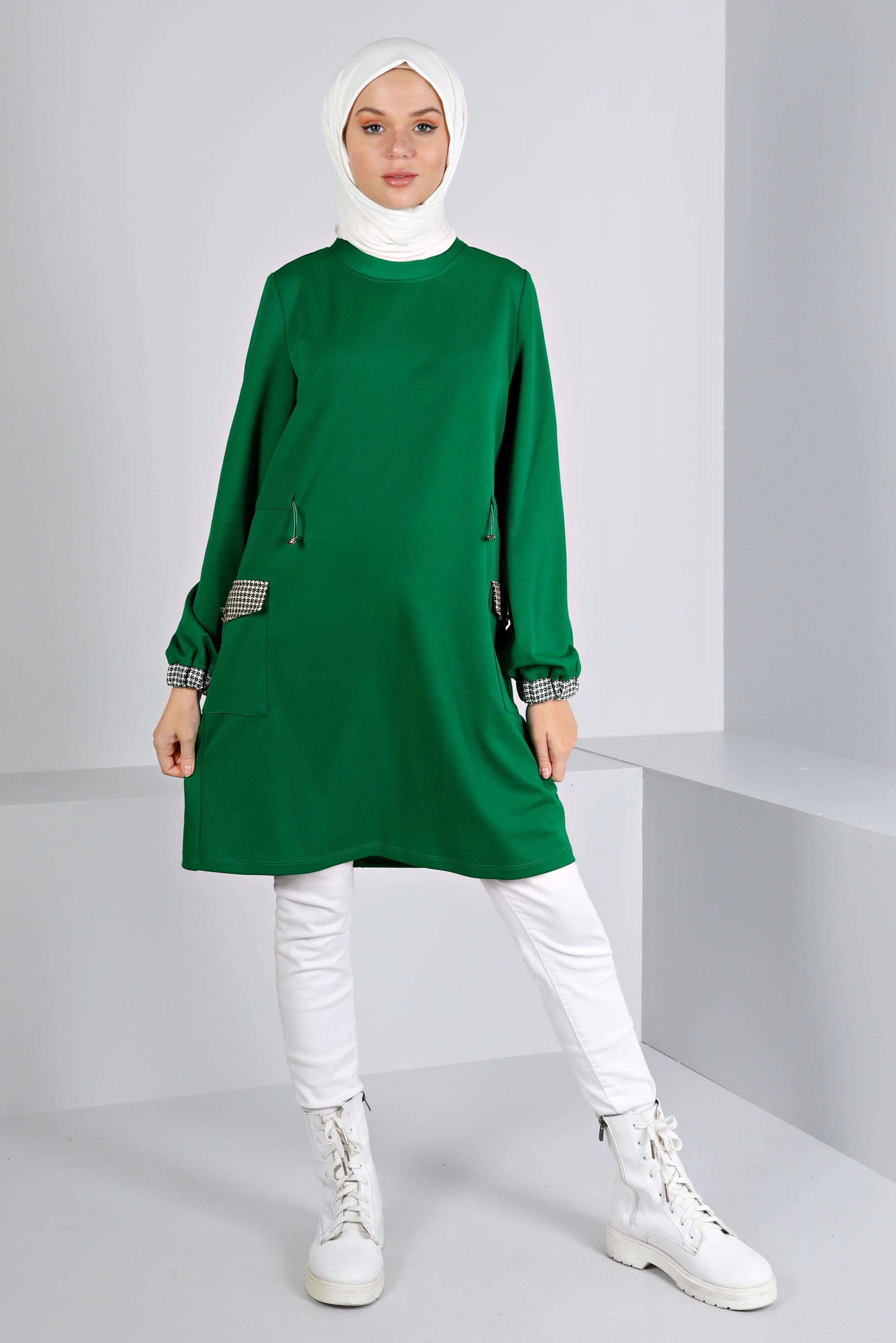 Tesettür giyim YEŞİL BÜZGÜ DETAYLI CEPLİ TUNİK 43414