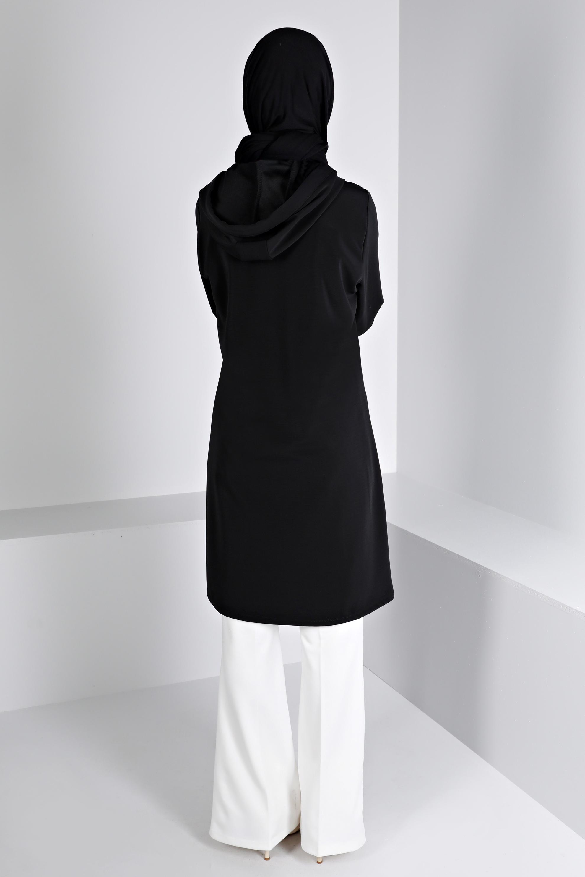 Tesettür giyim SİYAH MANŞETLERİ LASTİKLİ KAPÜŞONLU TUNİK 43416