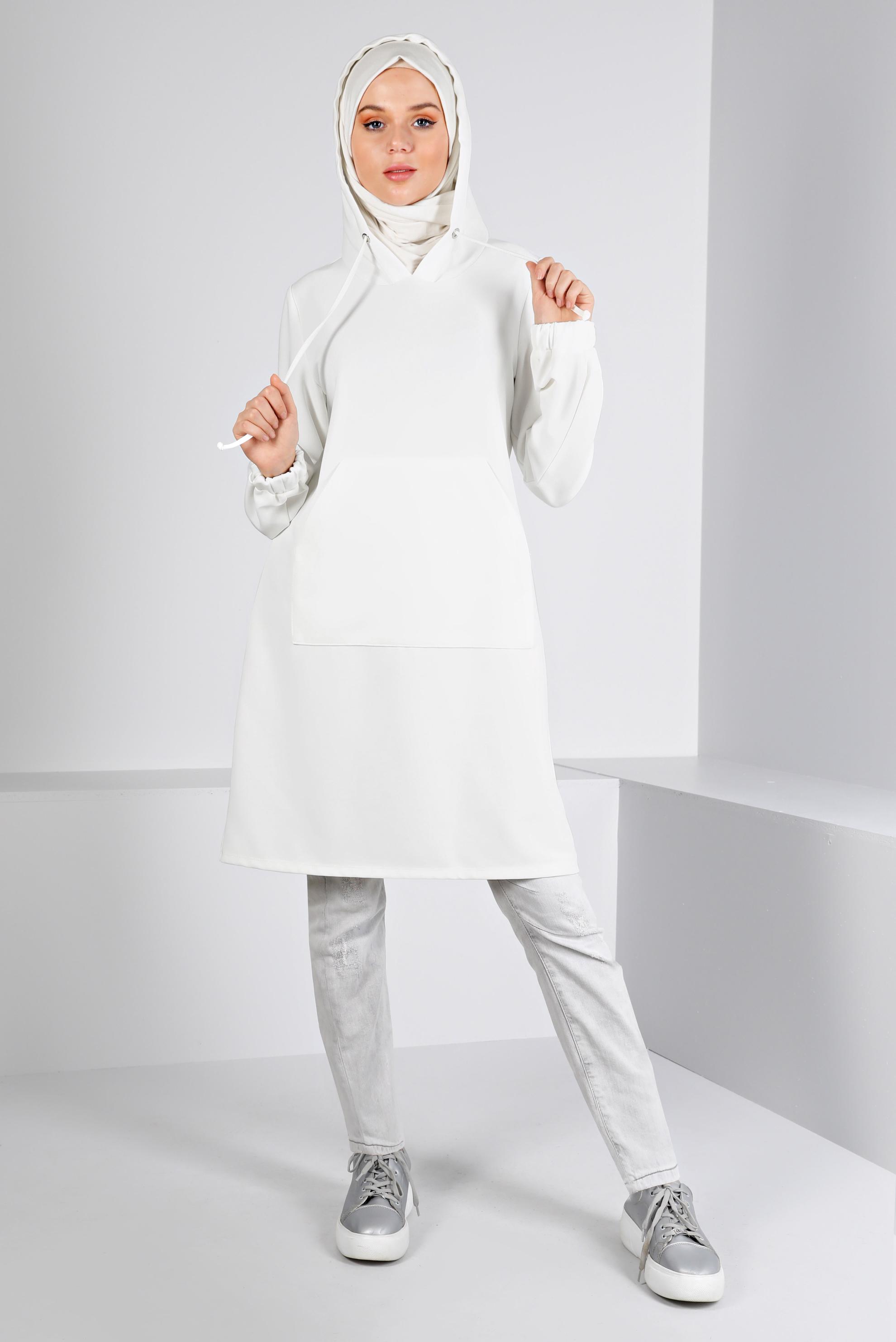 Tesettür giyim BEYAZ MANŞETLERİ LASTİKLİ KAPÜŞONLU TUNİK 43416
