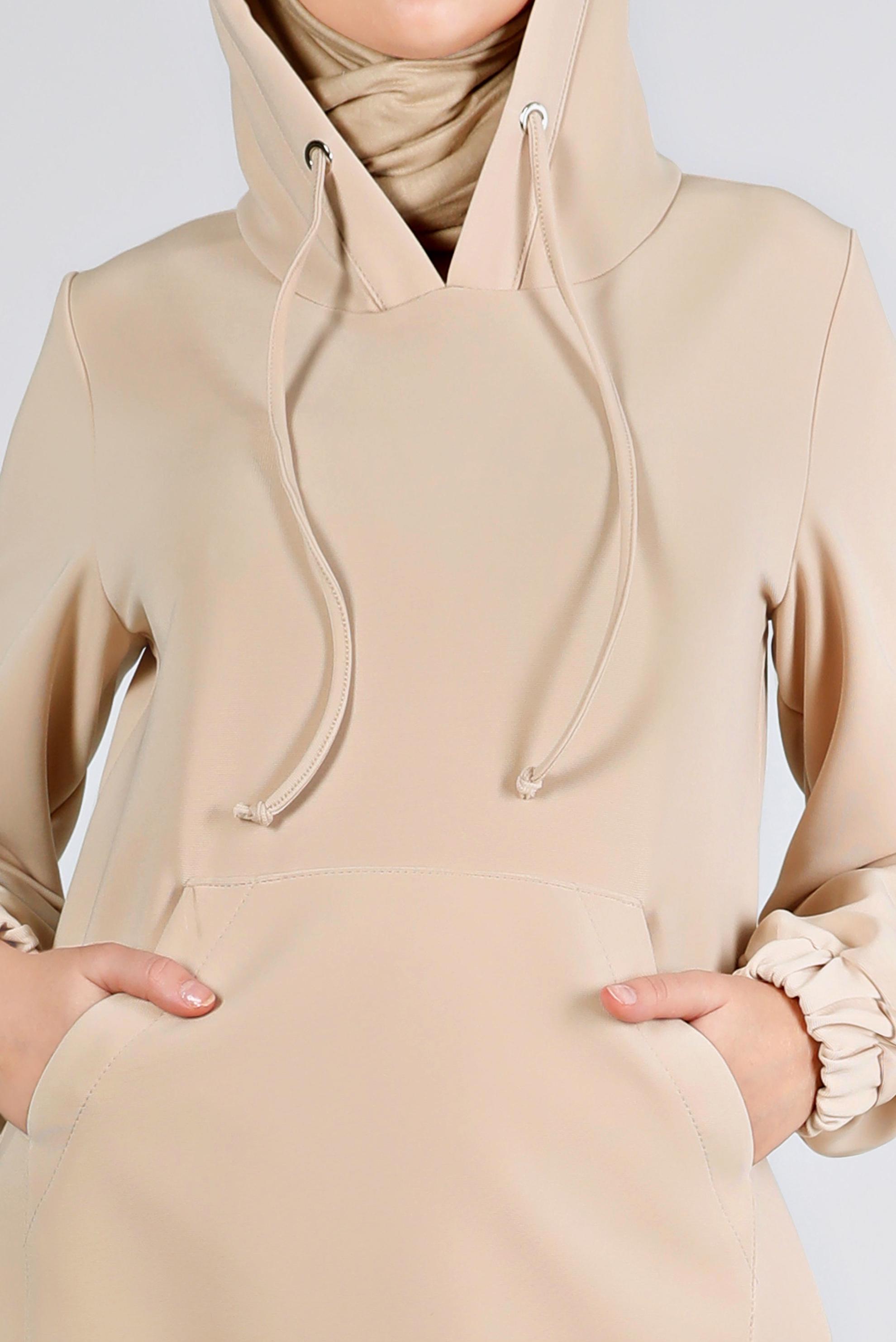 Tesettür giyim BEJ MANŞETLERİ LASTİKLİ KAPÜŞONLU TUNİK 43416