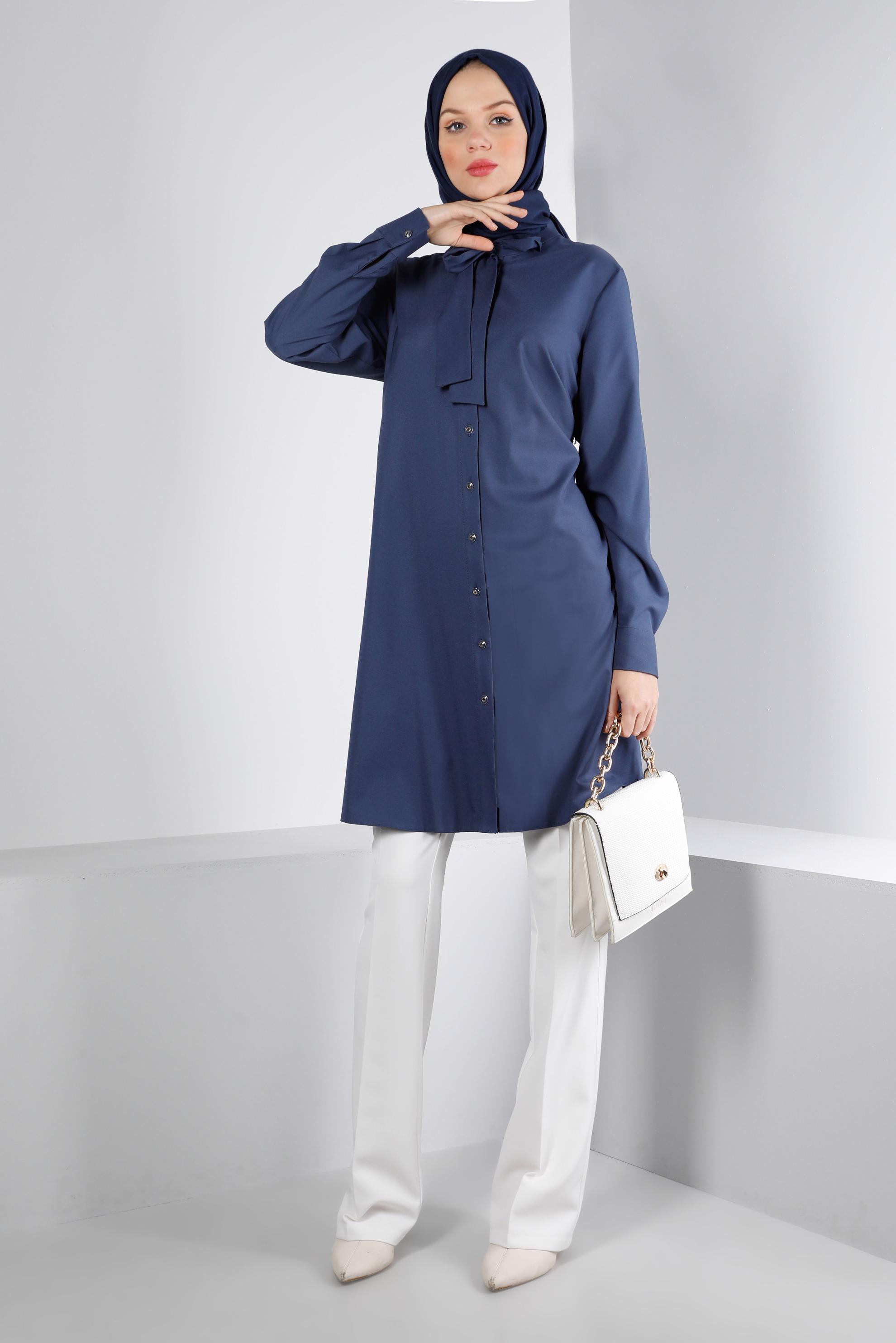 Tesettür giyim MAVİ YAKASI BAĞLAMA DETAYLI TUNİK 43419