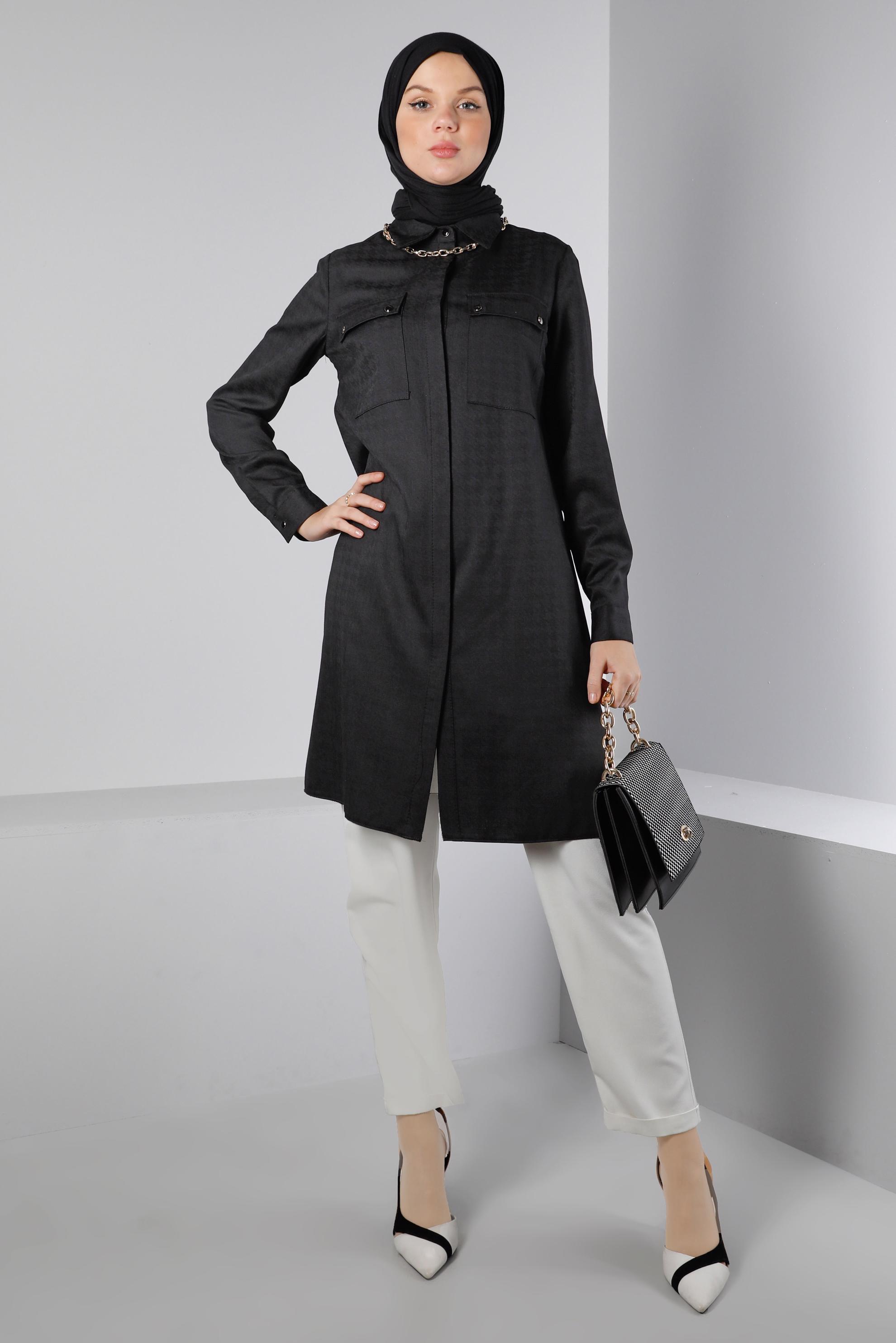 Tesettür giyim SİYAH KAZAYAĞI DOKULU CEPLİ TUNİK 43423 