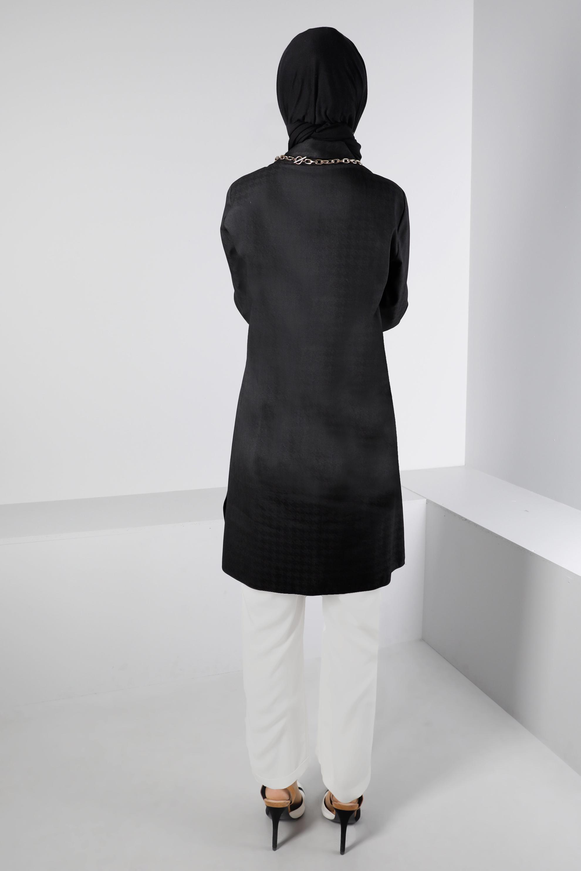 Tesettür giyim SİYAH KAZAYAĞI DOKULU CEPLİ TUNİK 43423 