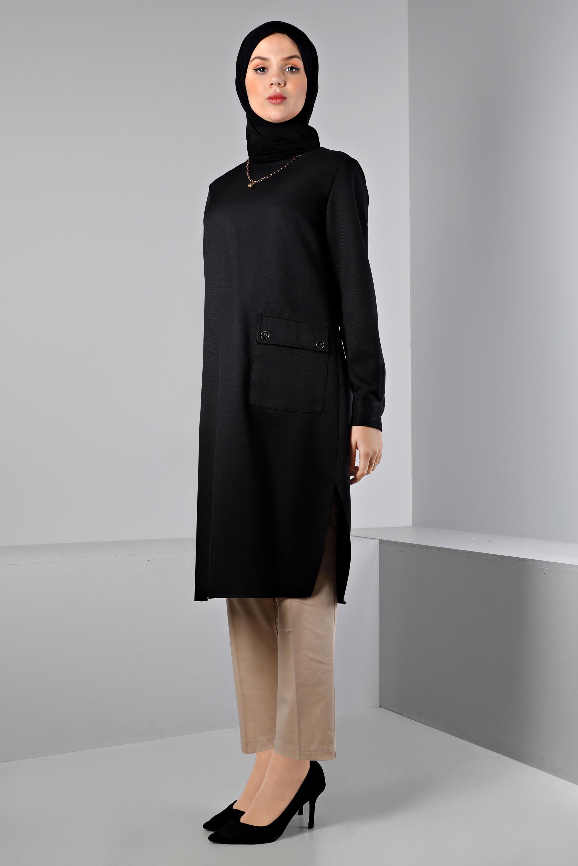 Tesettür giyim SİYAH CEPLİ YANLARI YIRTMAÇLI TUNİK 43424