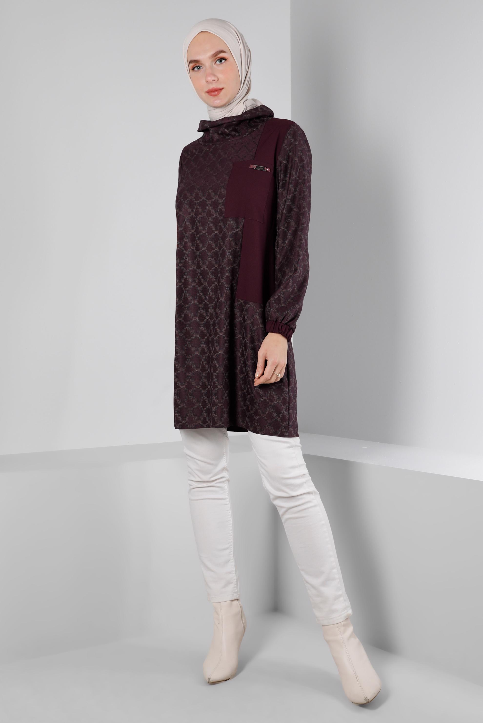 Tesettür giyim BORDO KENDİNDEN DESENLİ CEPLİ TUNİK 43426 