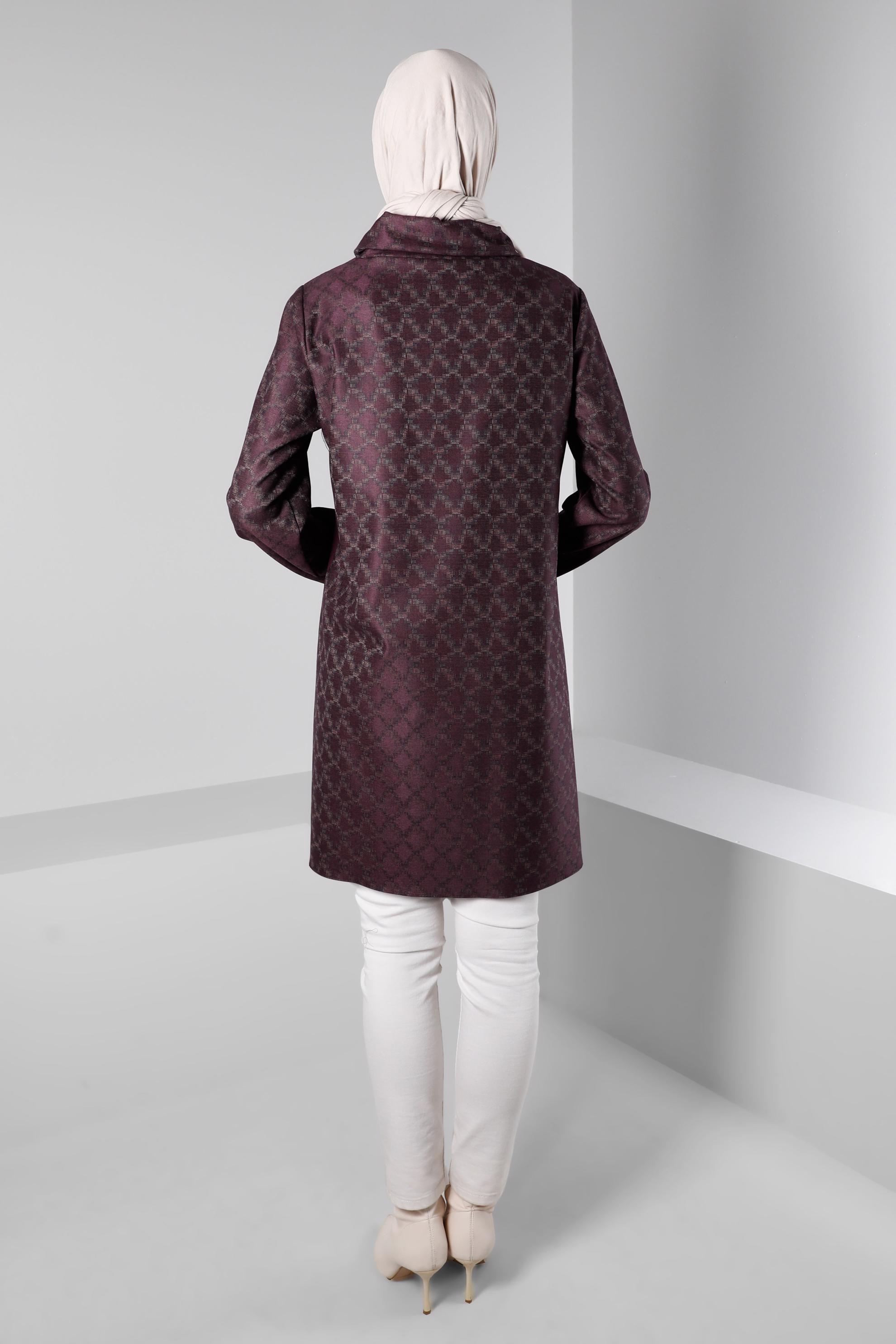 Tesettür giyim BORDO KENDİNDEN DESENLİ CEPLİ TUNİK 43426 