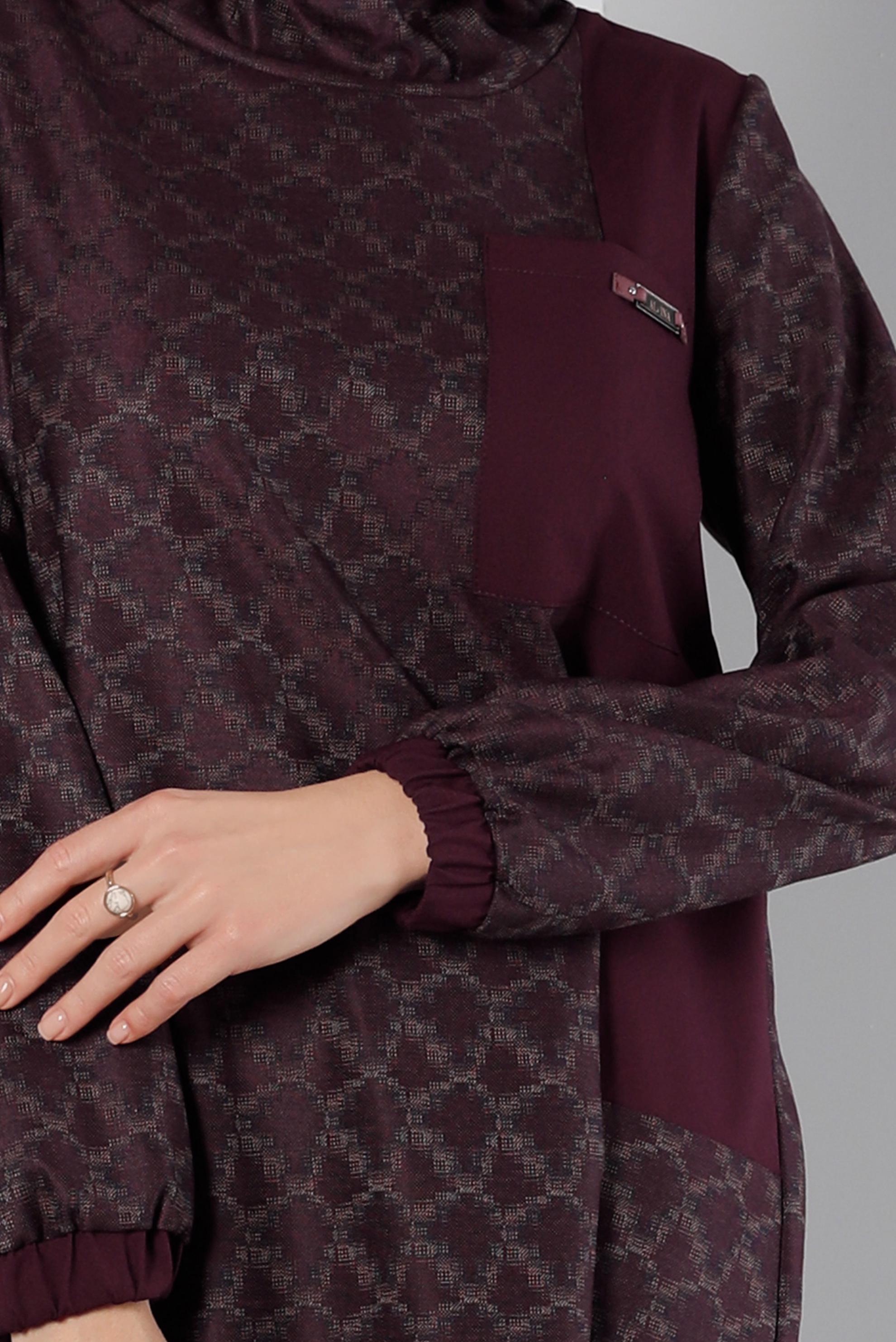 Tesettür giyim BORDO KENDİNDEN DESENLİ CEPLİ TUNİK 43426 