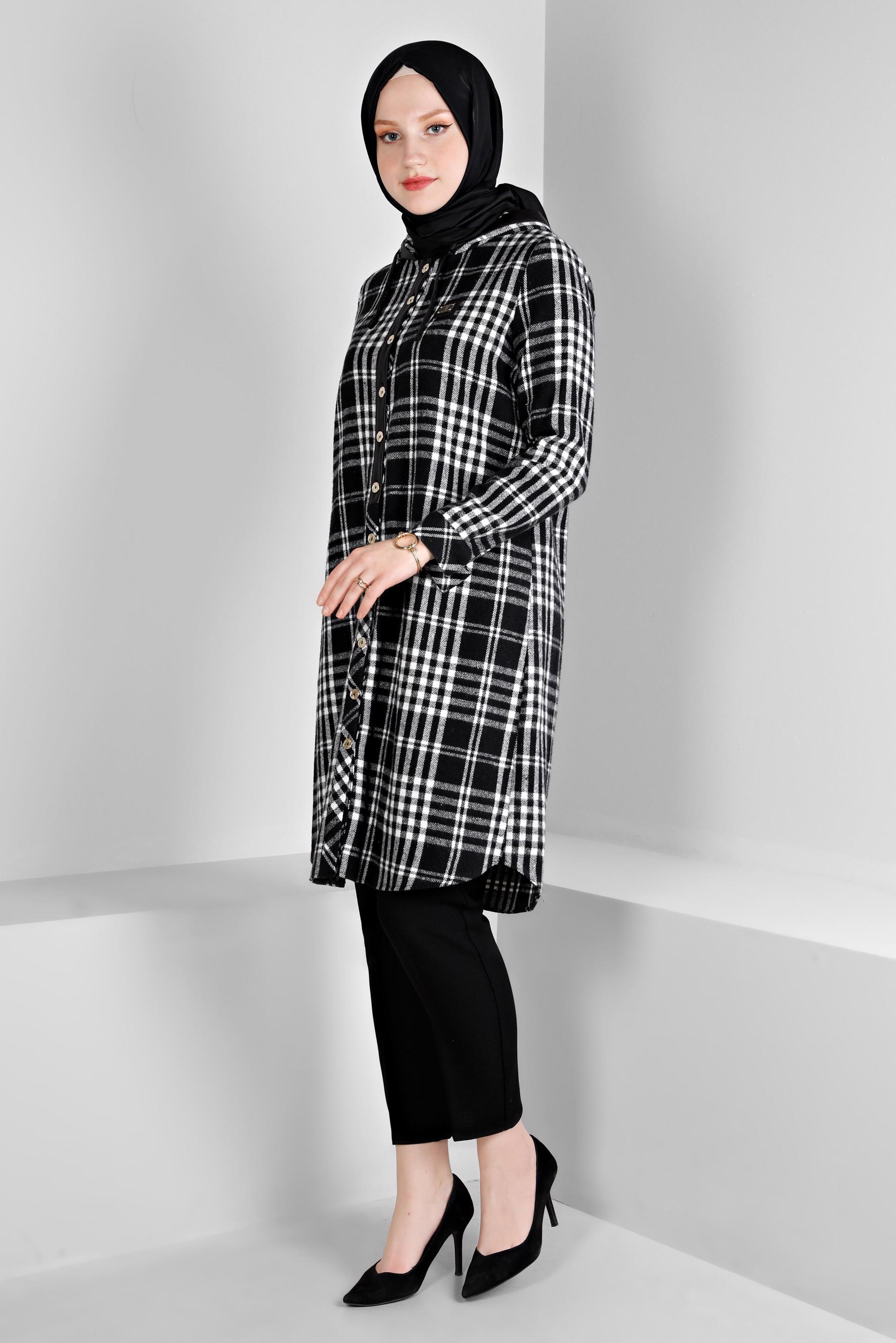 Tesettür giyim SİYAH EKOSE DESENLİ KAPÜŞONLU TUNİK 43457