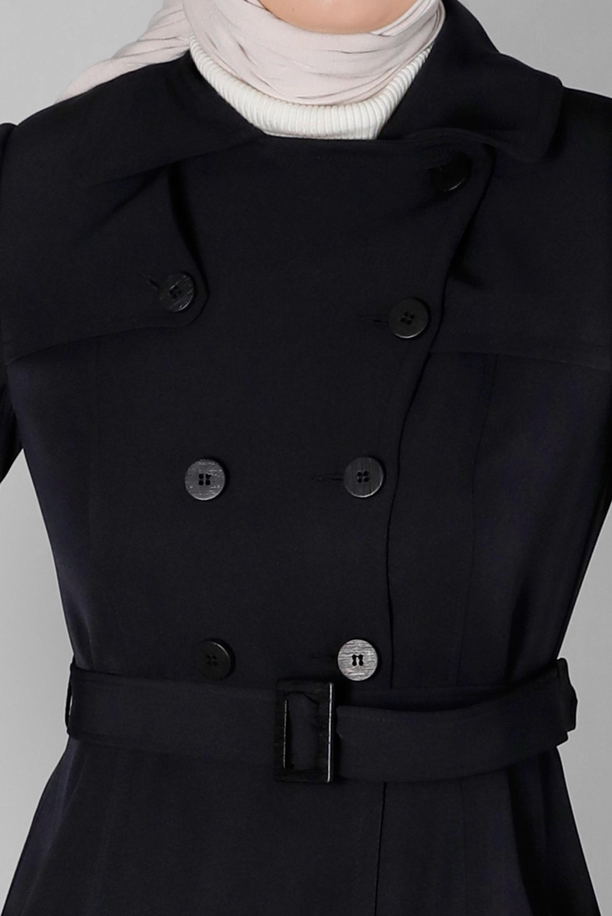 Tesettür giyim SİYAH MANŞETLERİ KEMERLİ DÜĞMELİ TRENÇKOT 10669