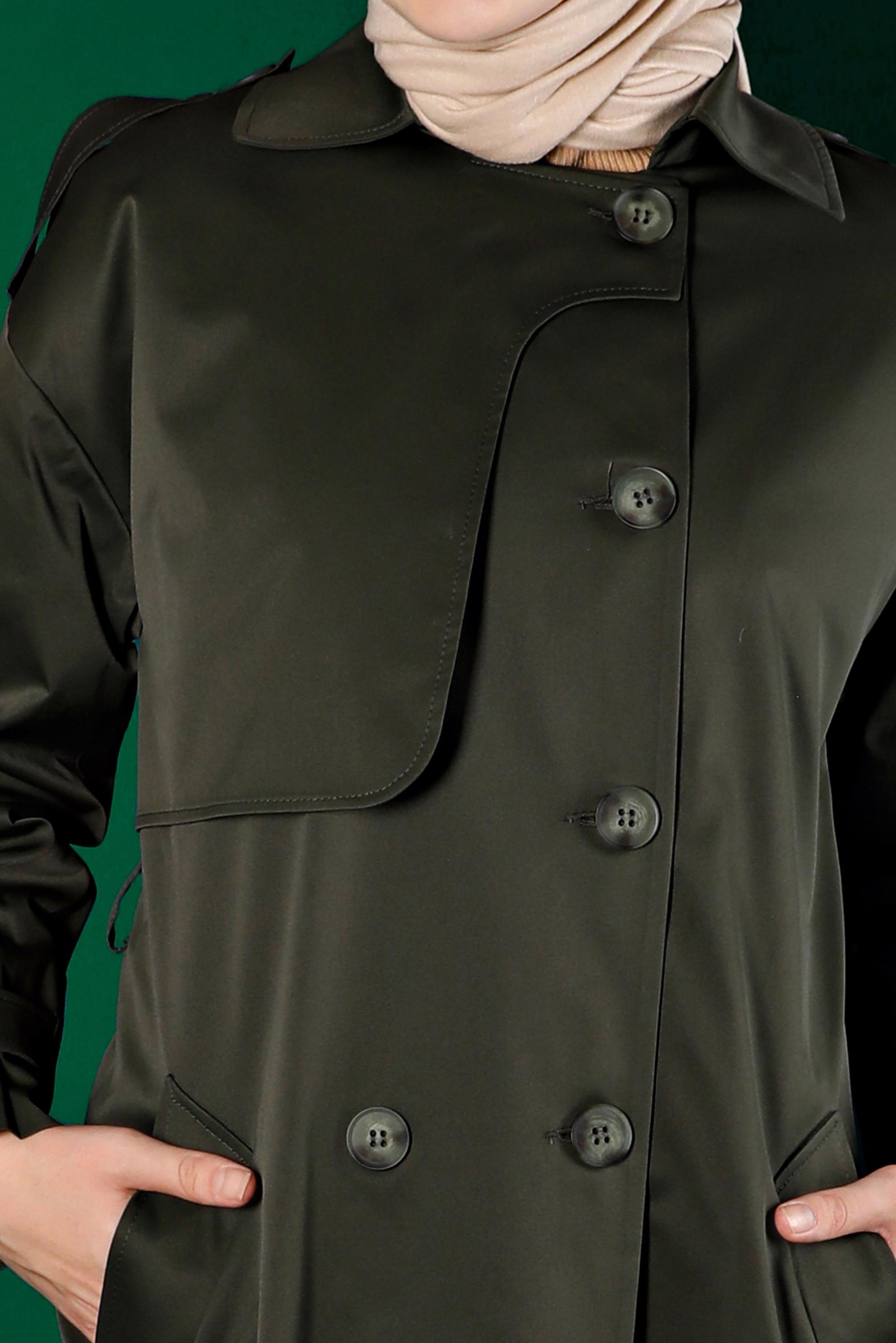 Tesettür giyim HAKİ RÜZGARLIK DETAYLI KUŞAKLI TRENÇKOT 10671 