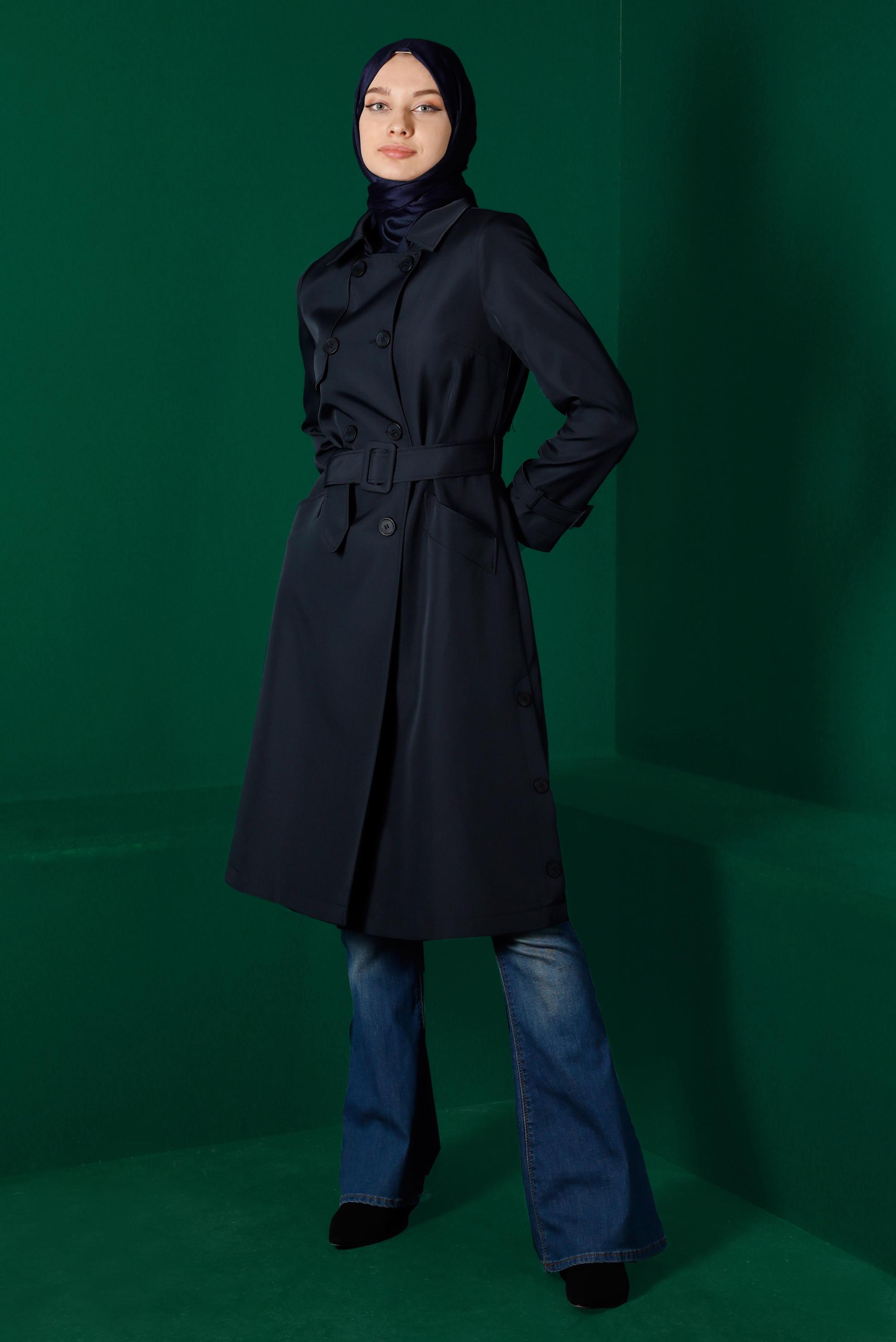 Tesettür giyim LACİVERT YANLARI DÜĞME DETAYLI KEMERLİ TRENÇKOT 10674 