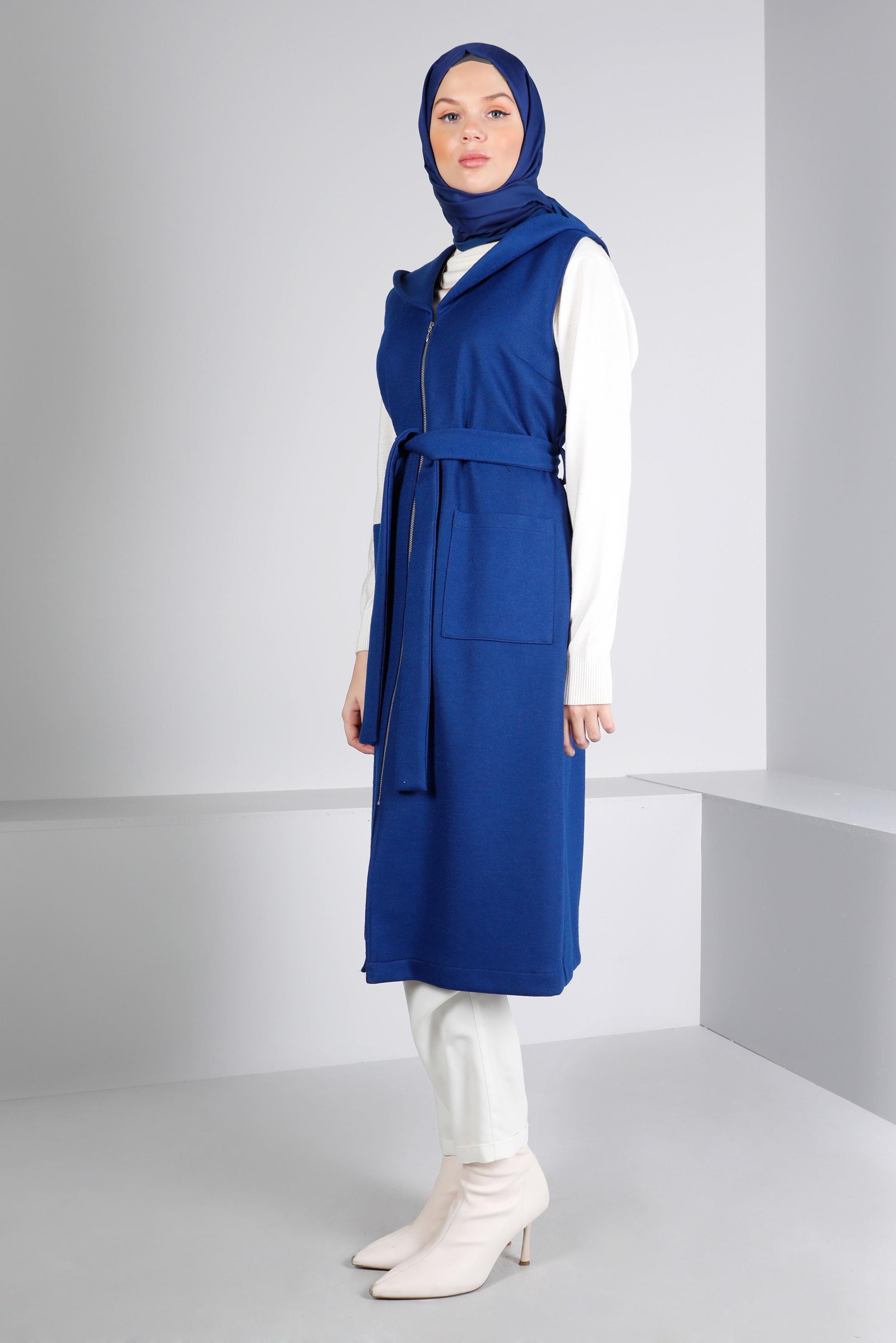 Tesettür giyim LACİVERT KAPÜŞONLU KUŞAKLI YELEK 43432 