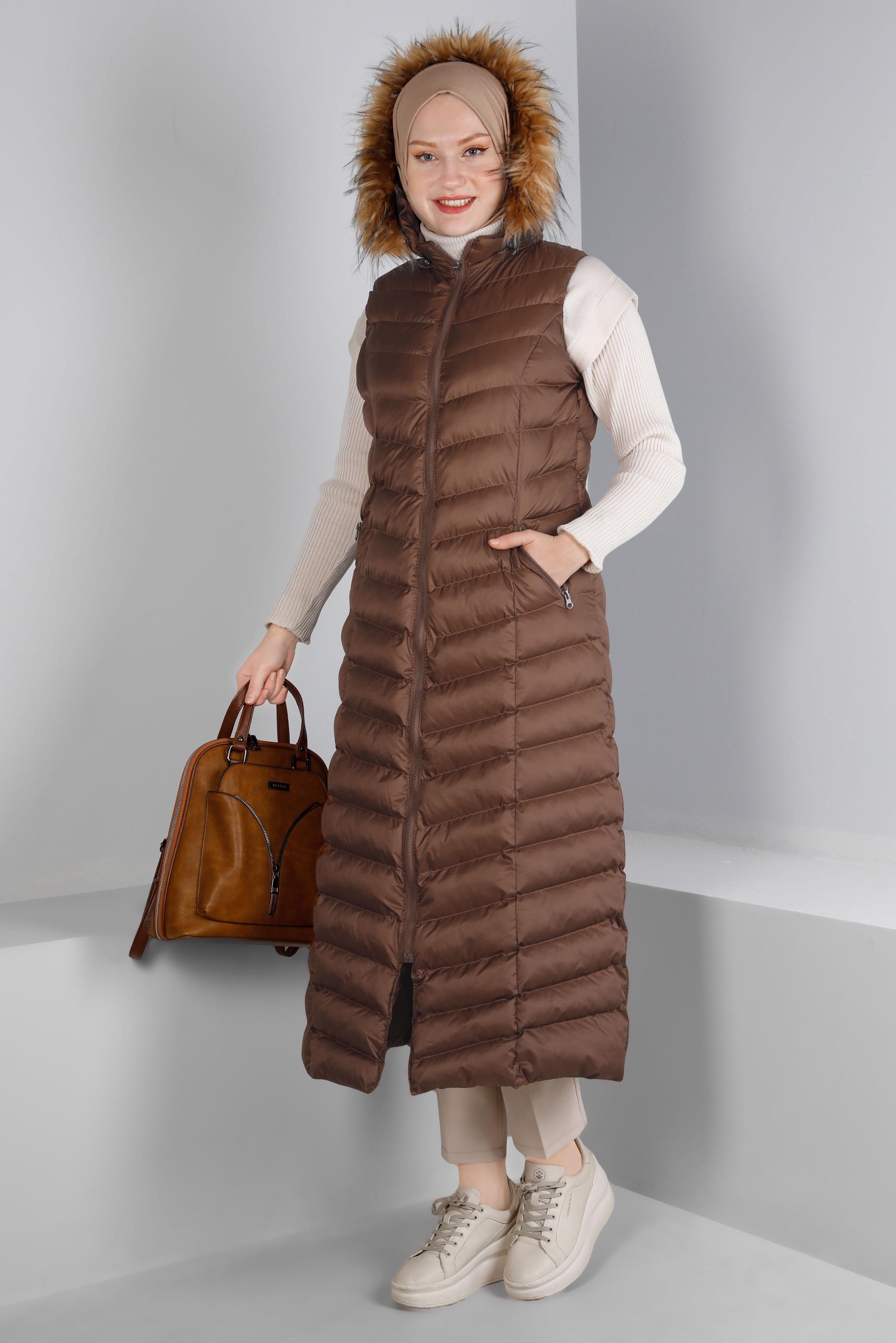 Hijab clothing TABA FURRY HOODED PUFFER VEST 90334