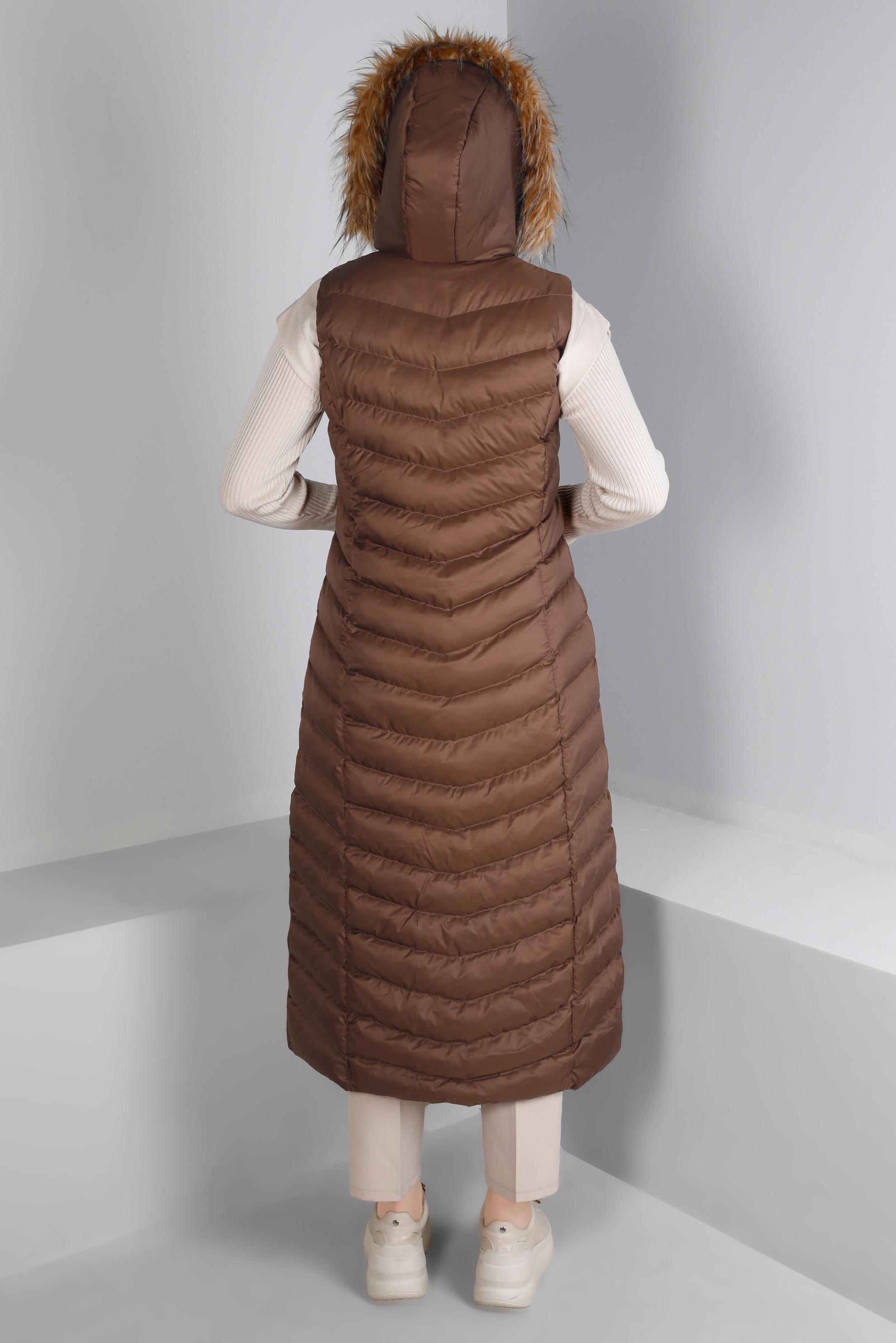 Hijab clothing TABA FURRY HOODED PUFFER VEST 90334