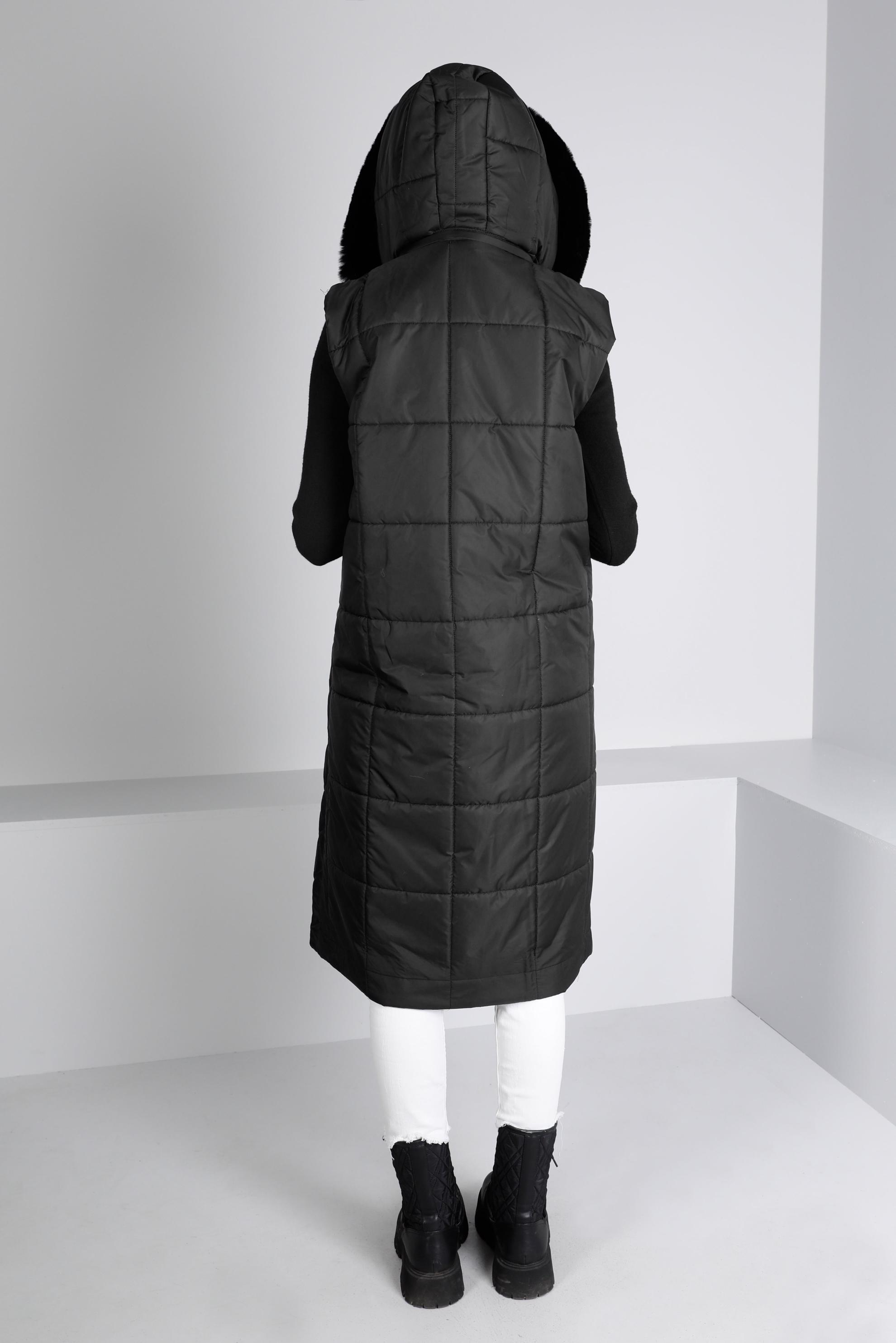 Hijab clothing BLACK ZIPPED QUILTED VEST 90335 
