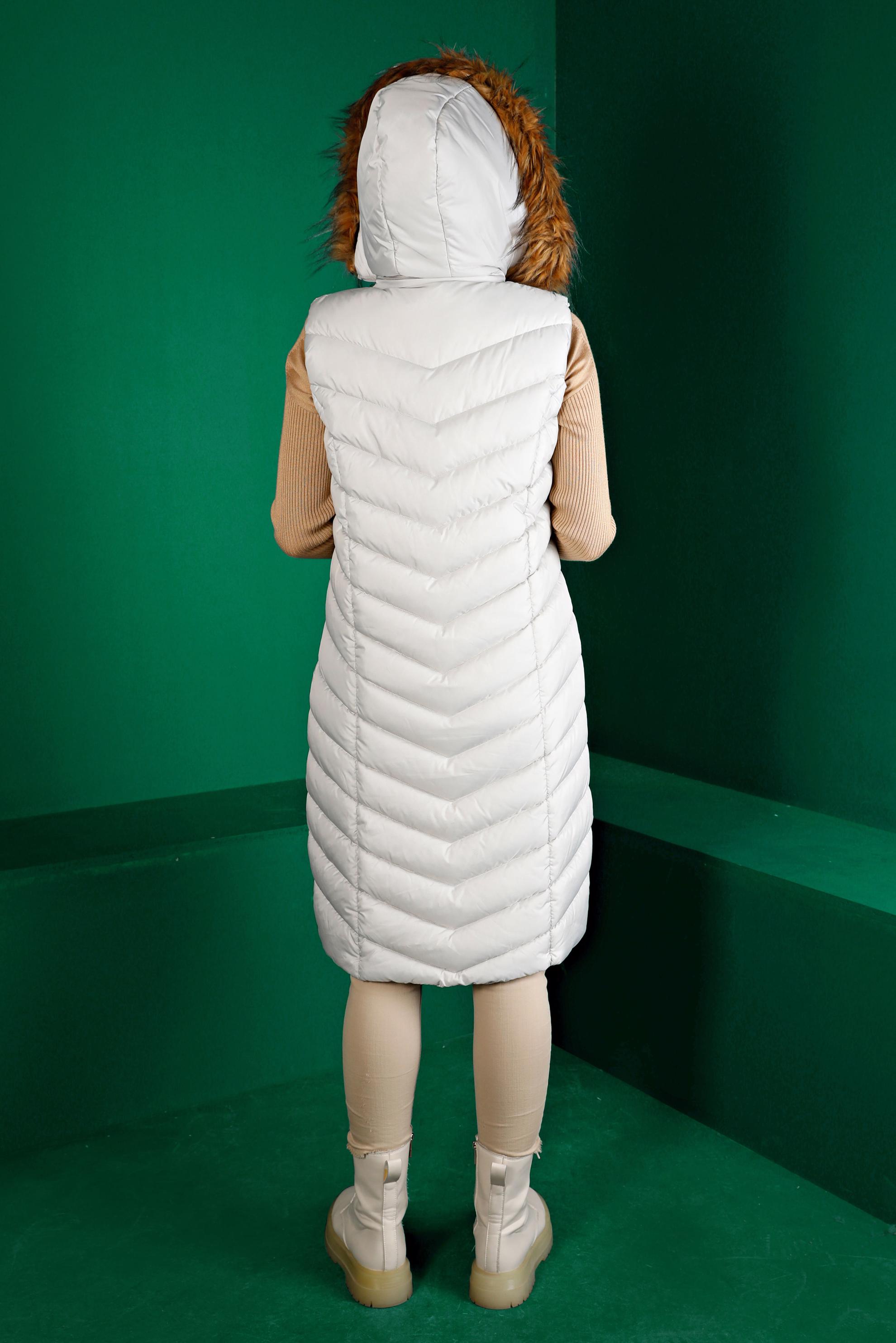 Hijab clothing BEIGE FURRY HOODED PUFFER VEST 90337 