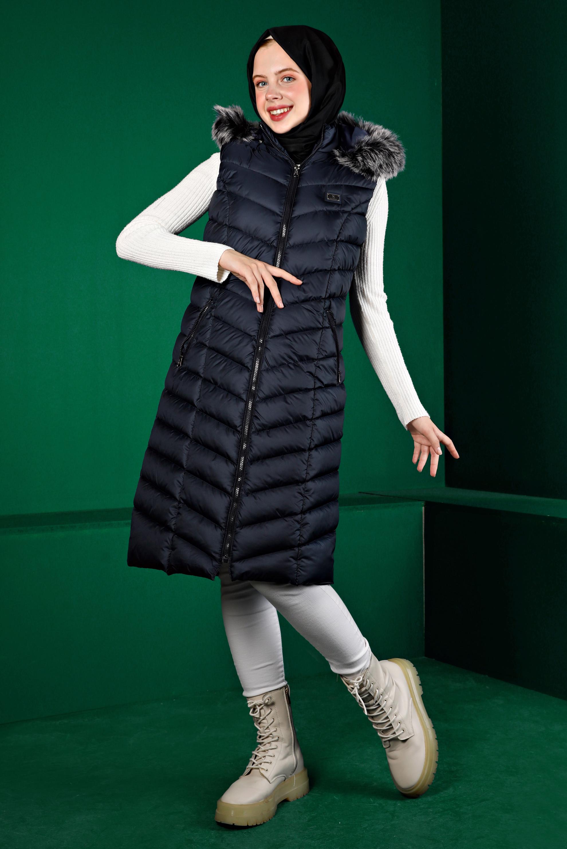 Tesettür giyim LACİVERT KAPÜŞONU KÜRKLÜ ŞİŞME YELEK 90337 