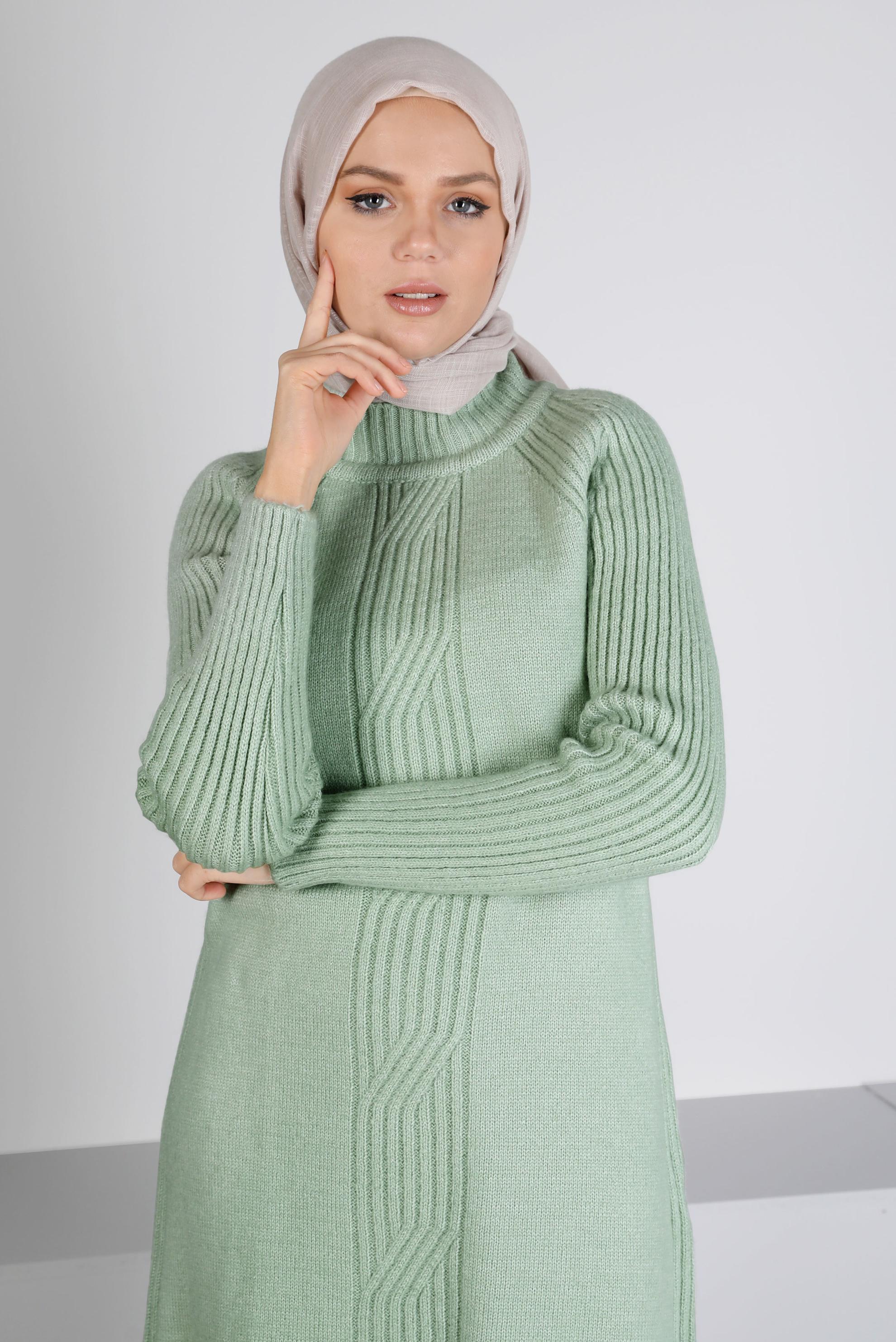 Tesettür giyim YEŞİL ÖRGÜ DESENLİ TRİKO TUNİK 43184 