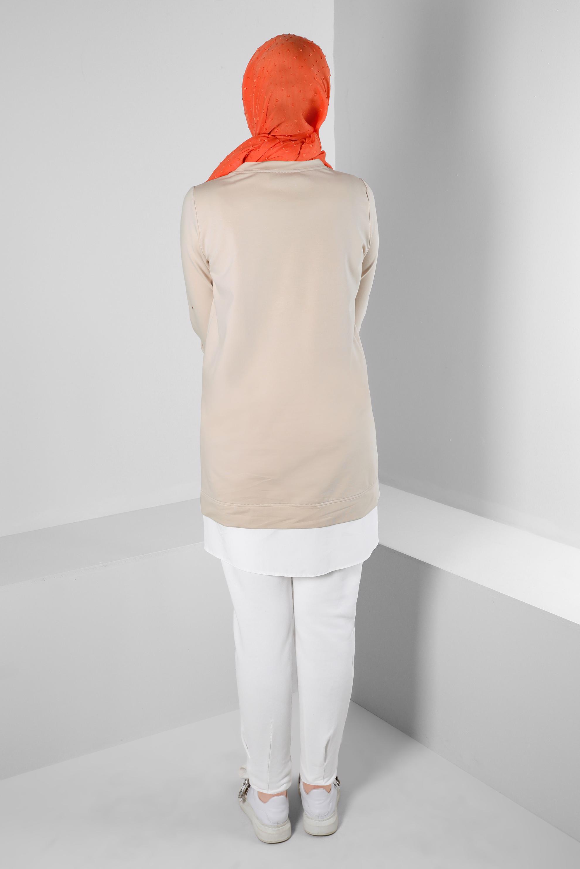 Tesettür giyim BEJ YAZI VE ÇİÇEK BASKILI EŞOFMAN TUNİK 43556