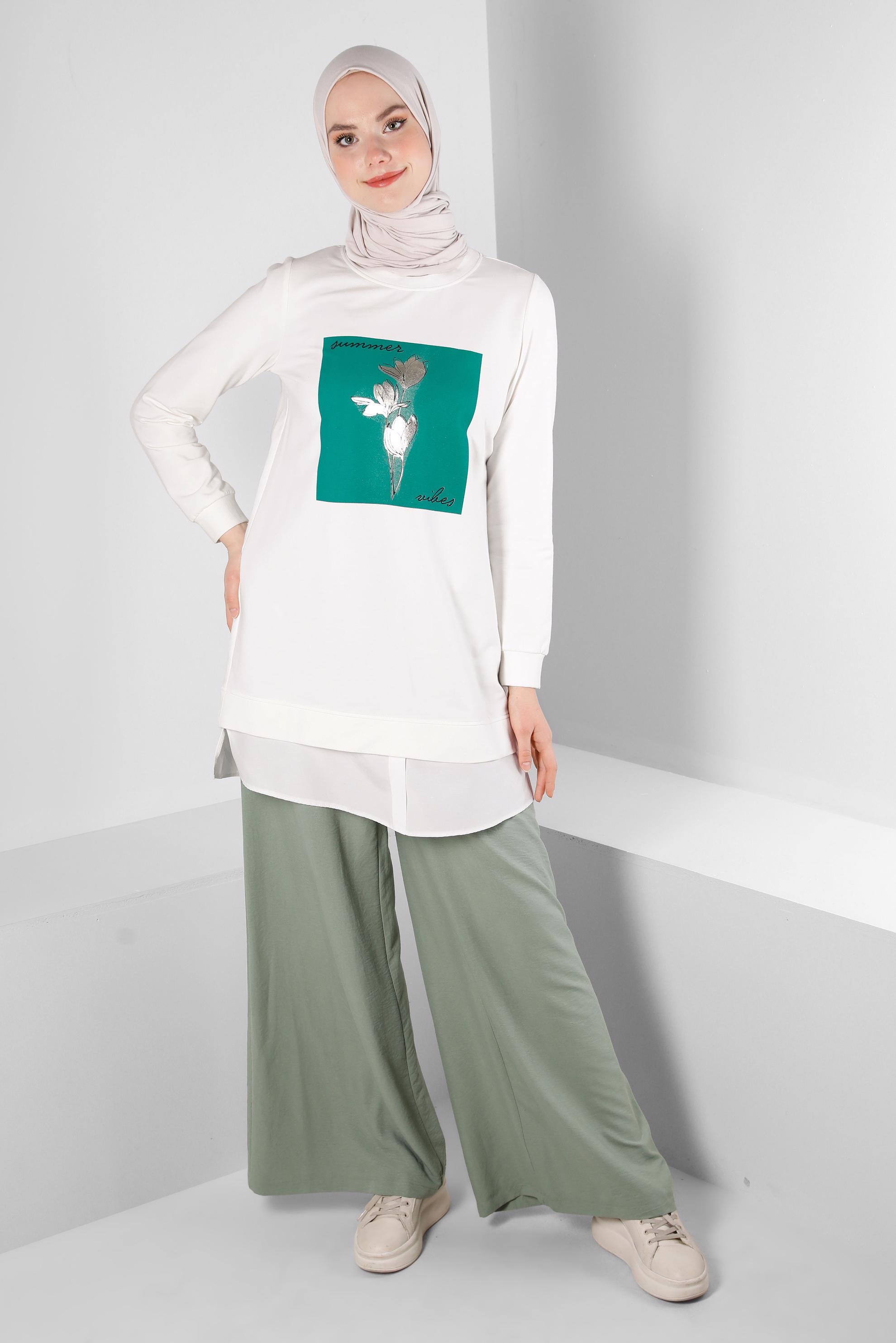 Tesettür giyim BEJ YAZI VE ÇİÇEK BASKILI EŞOFMAN TUNİK 43556