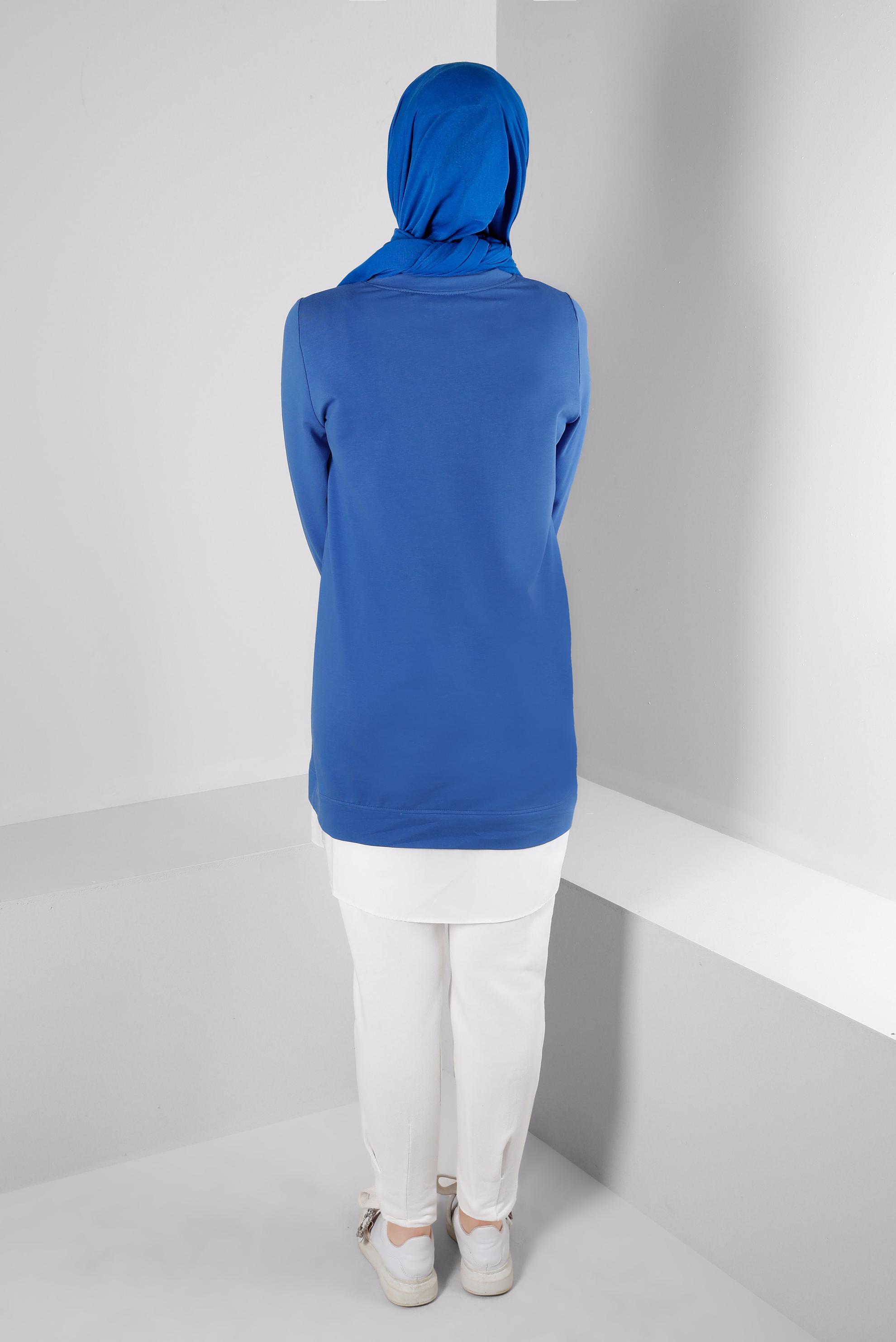 Tesettür giyim MAVİ YAZI VE ÇİÇEK BASKILI EŞOFMAN TUNİK 43556