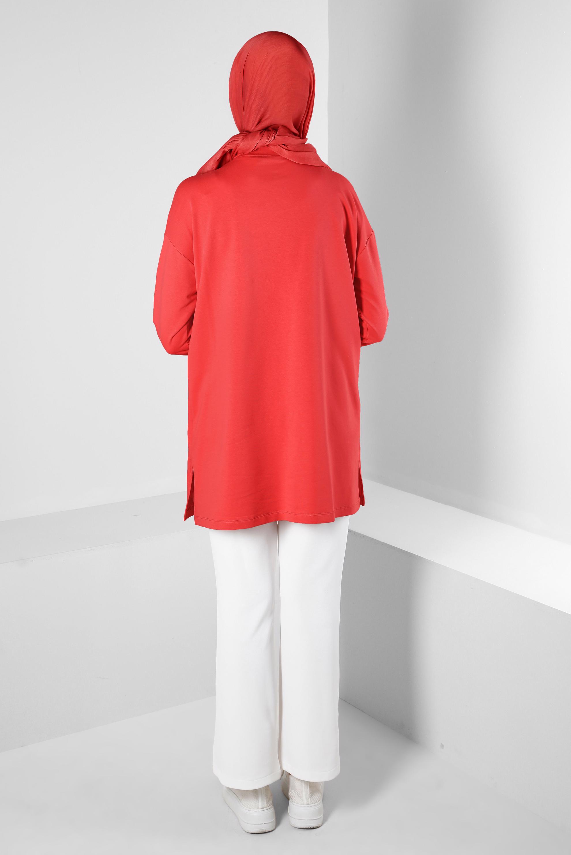 Tesettür giyim KIRMIZI DESENLİ BASKILI EŞOFMAN TUNİK 43621