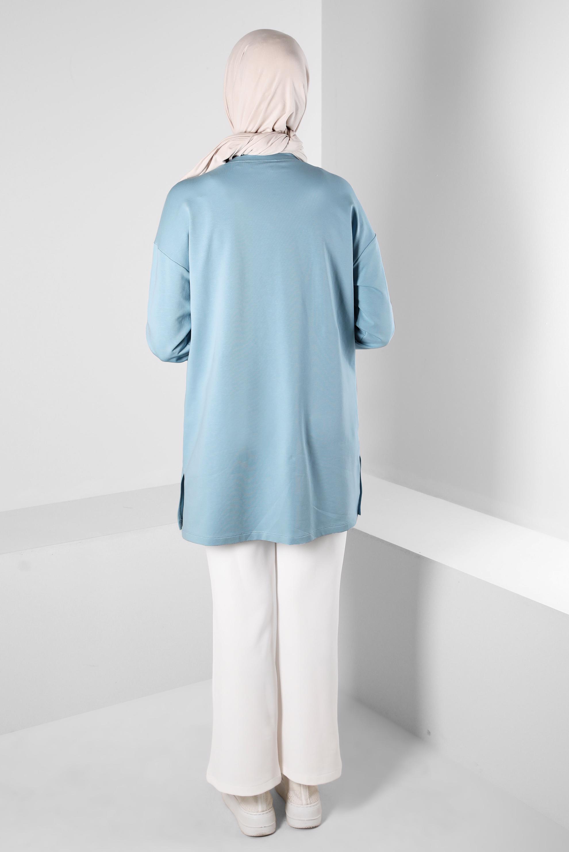 Tesettür giyim MAVİ DESENLİ BASKILI EŞOFMAN TUNİK 43621