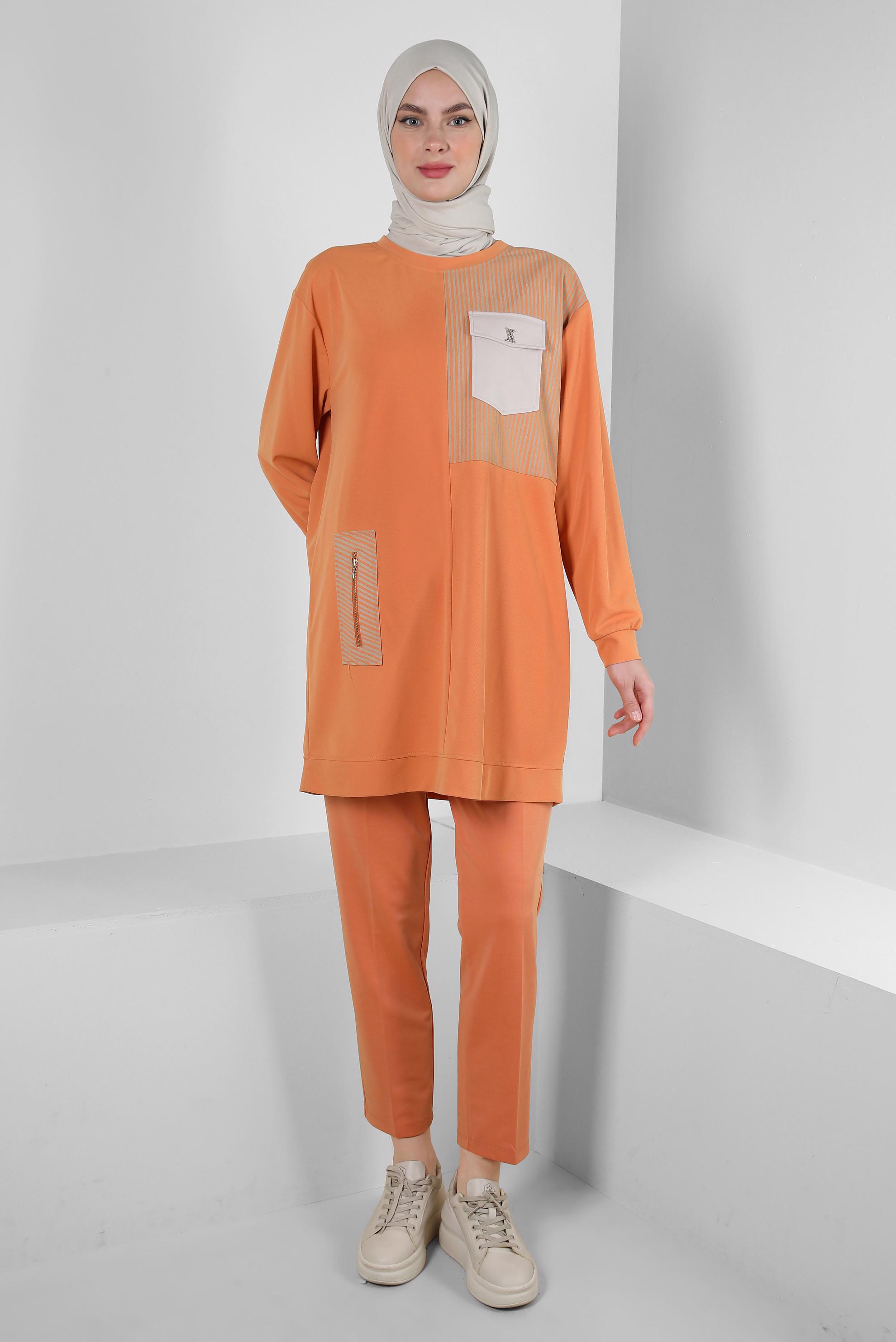 Tesettür giyim TURUNCU ÇİZGİ DETAYLI BİSİKLET YAKA EŞOFMAN TUNİK 43804
