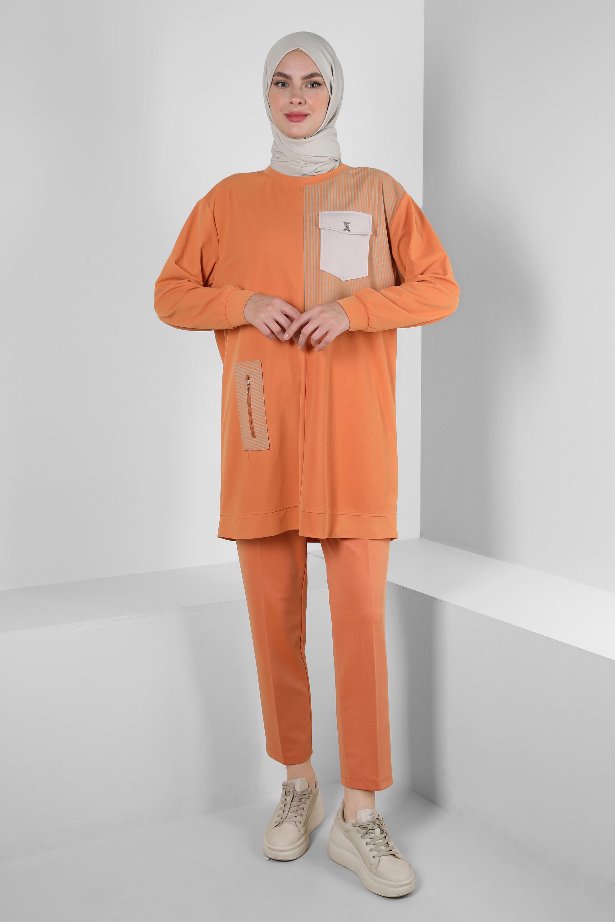 Tesettür giyim TURUNCU ÇİZGİ DETAYLI BİSİKLET YAKA EŞOFMAN TUNİK 43804