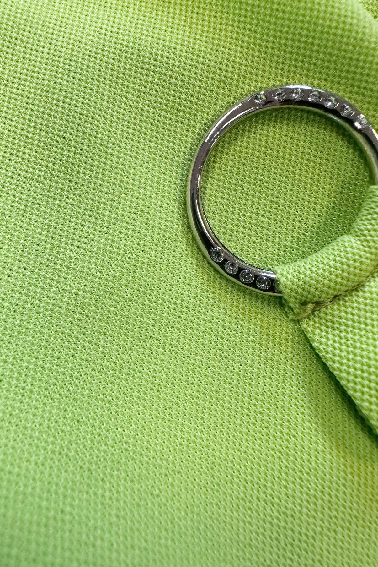 Tesettür giyim YEŞİL METAL AKSESUARLI YAKASI BAĞLAMALI EŞOFMAN TUNİK 43851