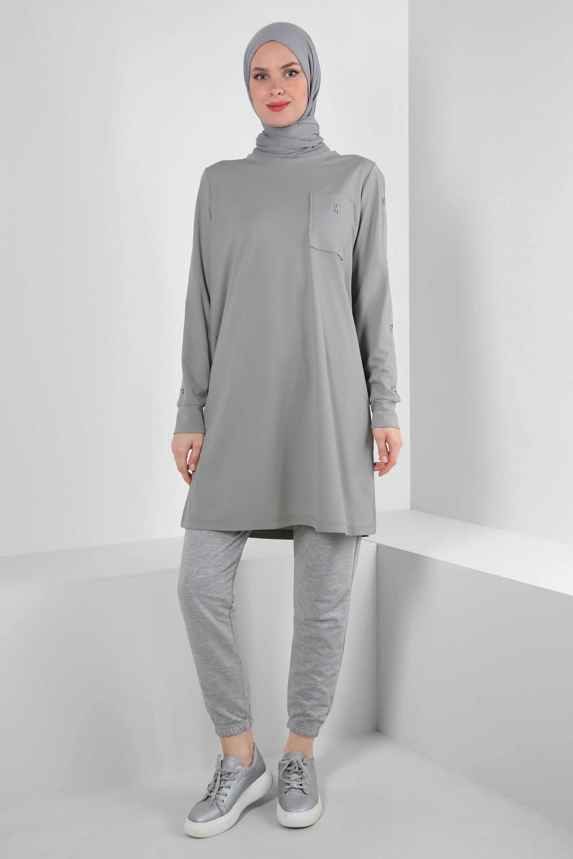 Tesettür giyim GRİ METAL AKSESUARLI CEPLİ EŞOFMAN TUNİK 43885