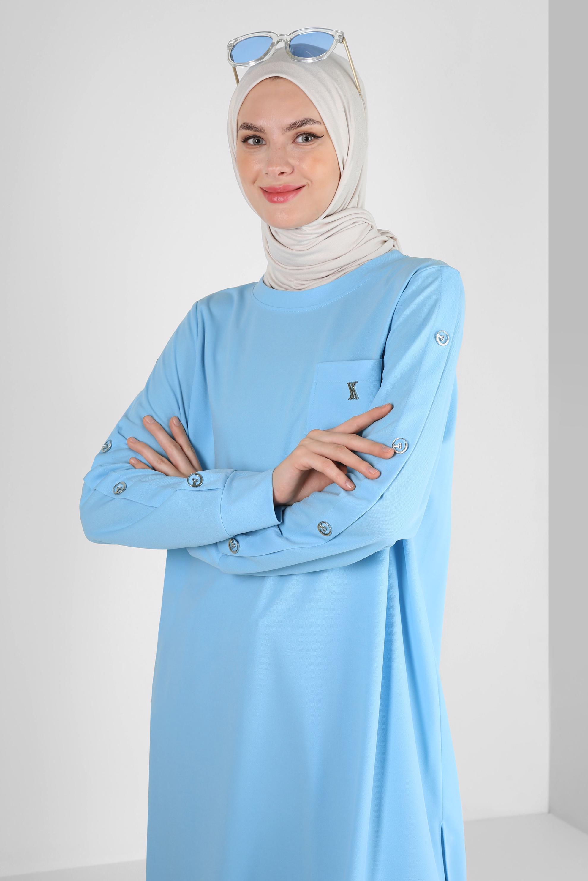 Tesettür giyim MAVİ METAL AKSESUARLI CEPLİ EŞOFMAN TUNİK 43885