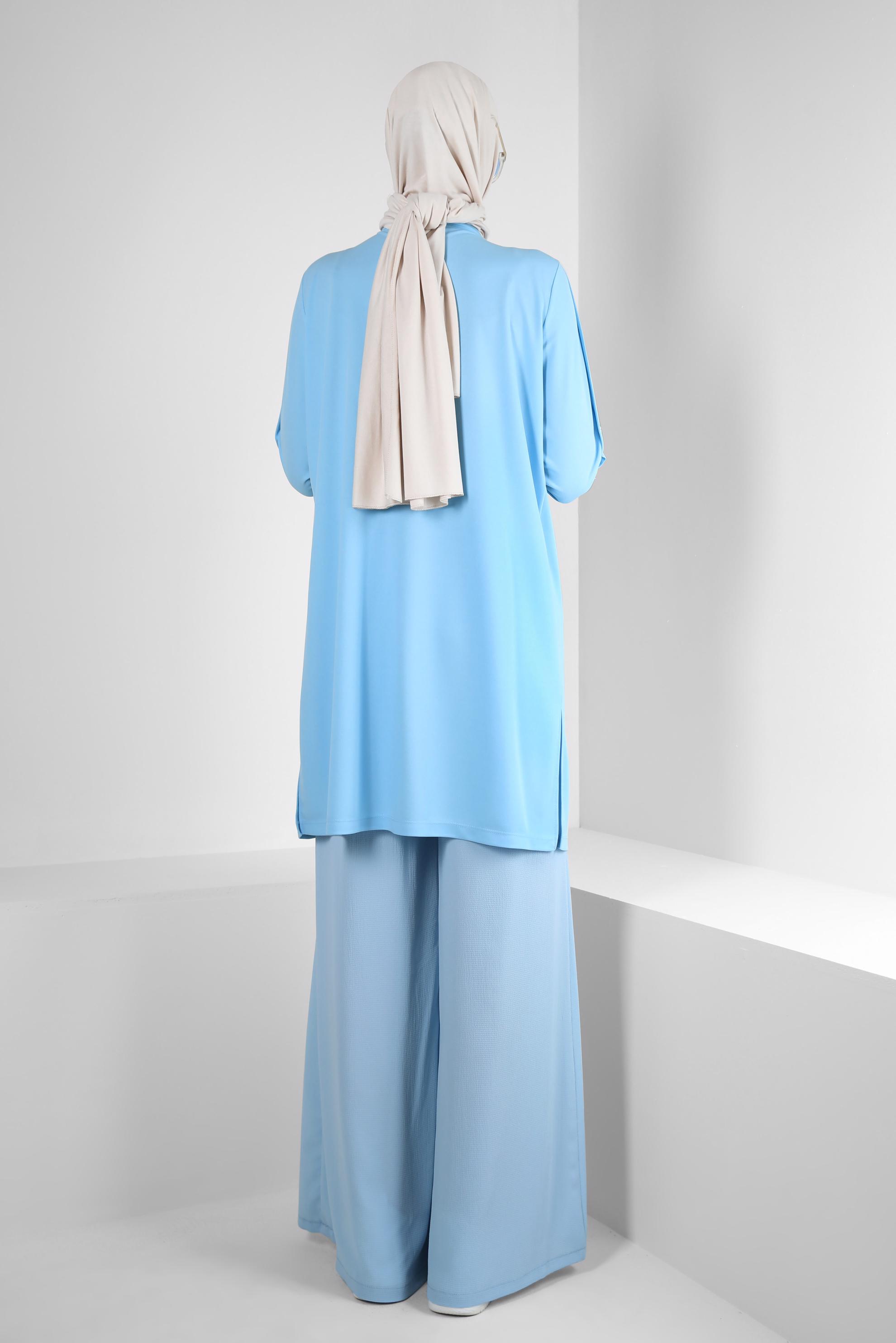 Tesettür giyim MAVİ METAL AKSESUARLI CEPLİ EŞOFMAN TUNİK 43885