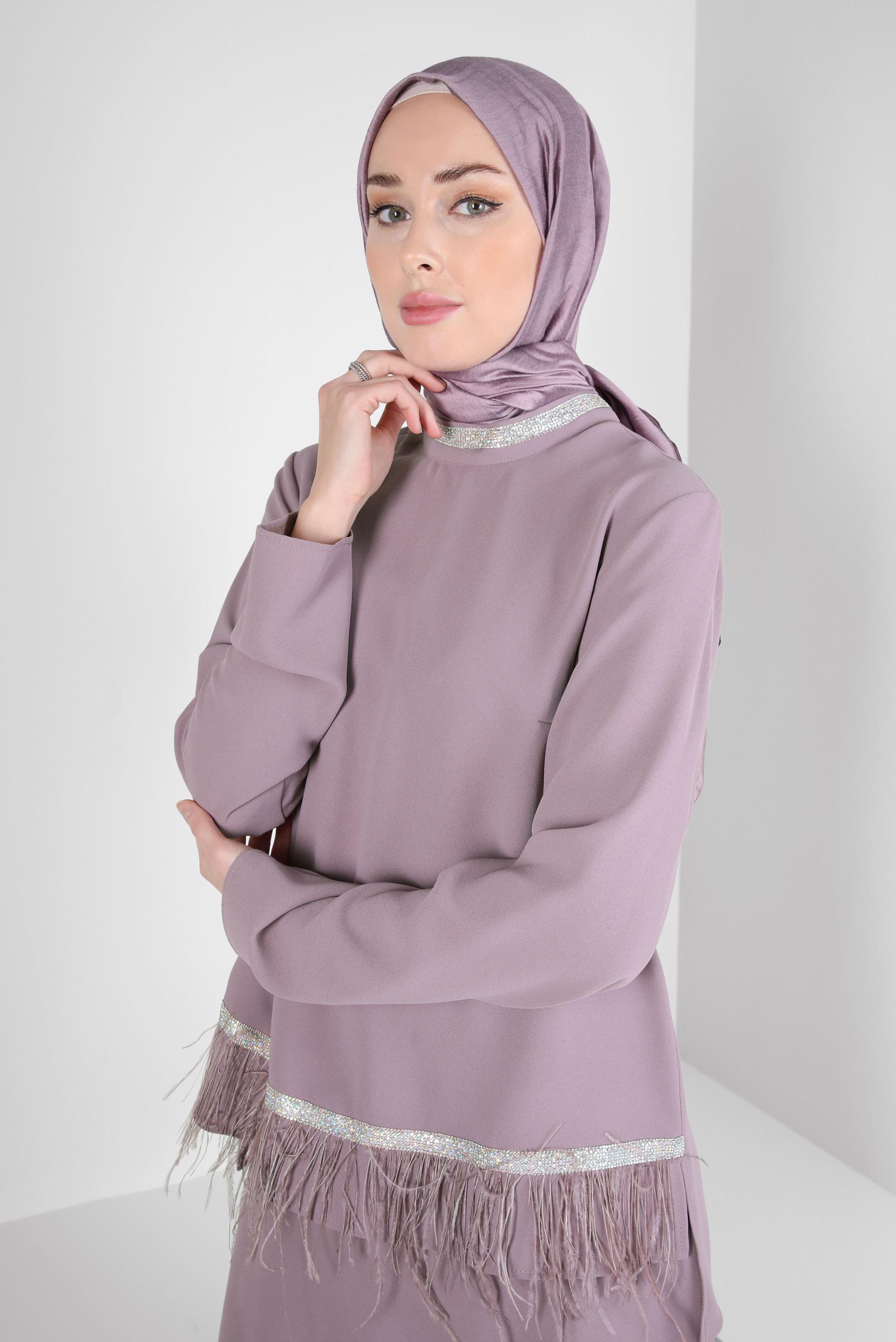 Tesettür giyim PEMBE PÜSKÜL DETAYLI ETEKLİ TAKIM 30205