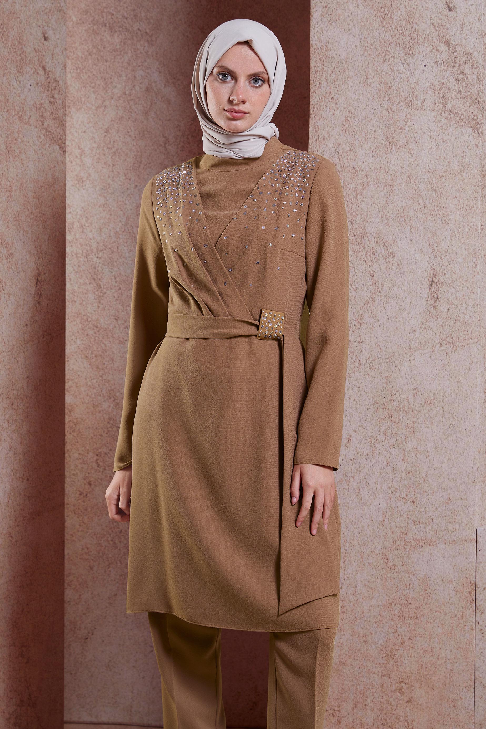 Tesettür giyim KAHVE TAŞ DETAYLI PANTOLONLU TAKIM 30279