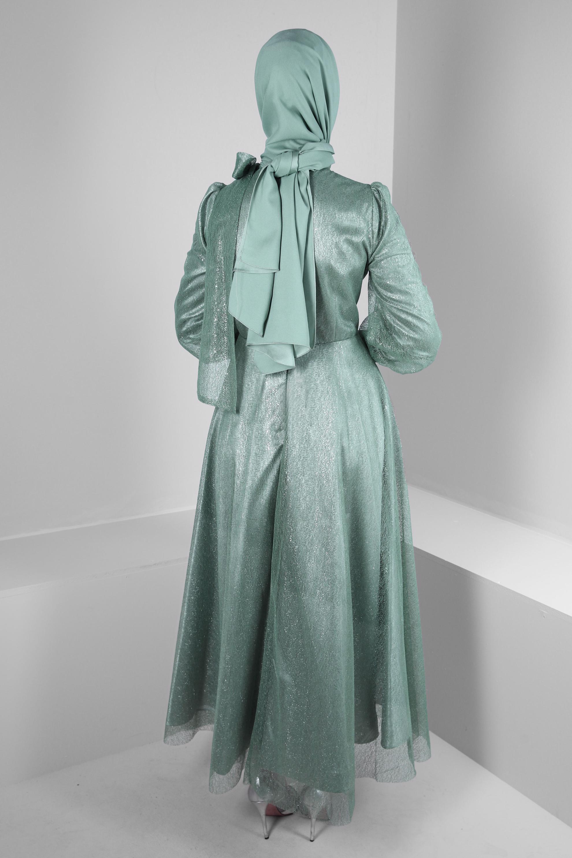 Tesettür giyim YEŞİL YAKASI BAĞLAMALI SİMLİ ABİYE ELBİSE 50267