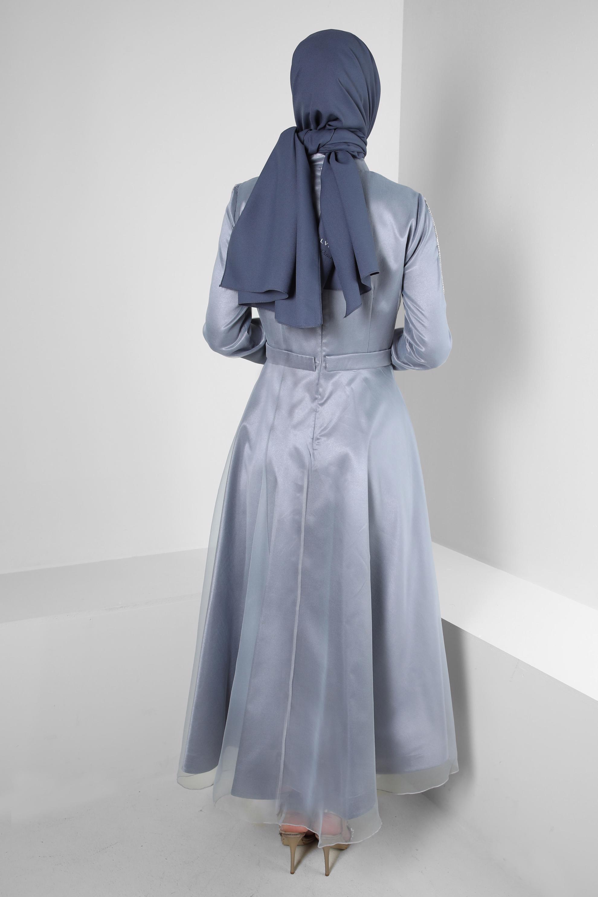 Tesettür giyim GÜMÜŞ TAŞ BASKILI TÜL DETAYLI ABİYE ELBİSE 50301