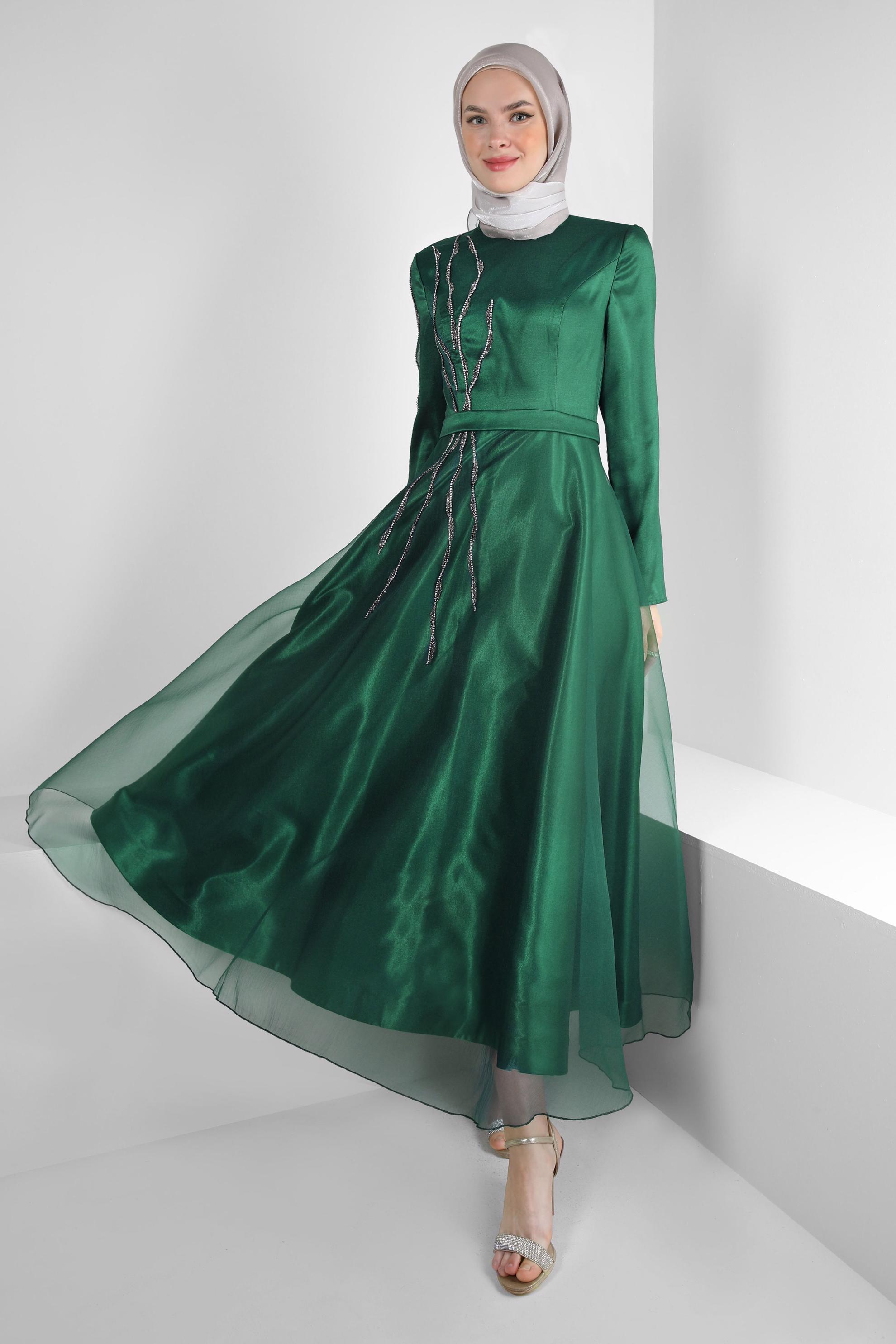 Vêtements hijab VERT ROBE DE SOIRÉE BRODÉE GEM AVEC DÉTAIL TULLE 50301