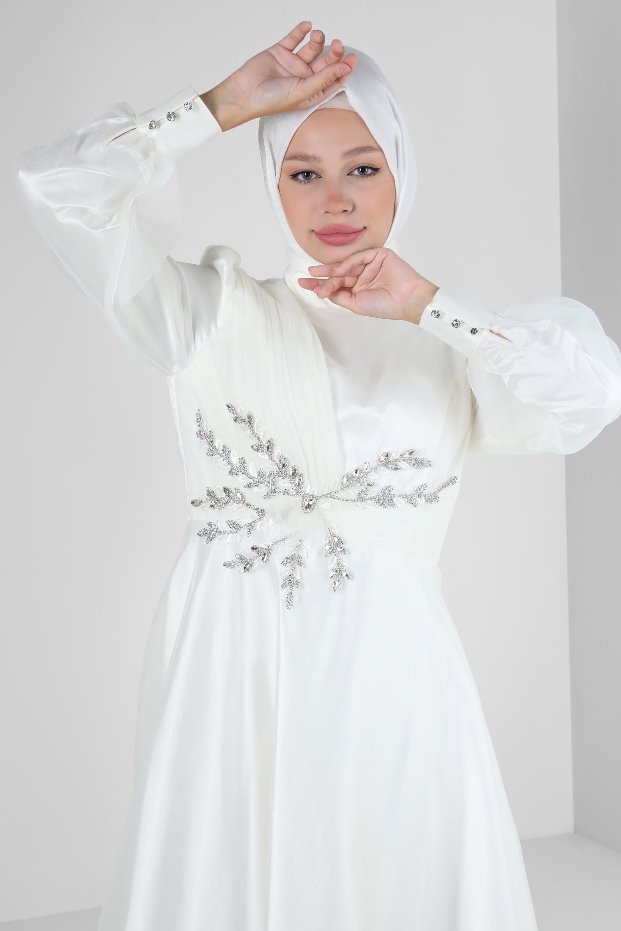 Tesettür giyim EKRU TAŞ İŞLEMELİ TÜL DETAYLI ABİYE ELBİSE 50302