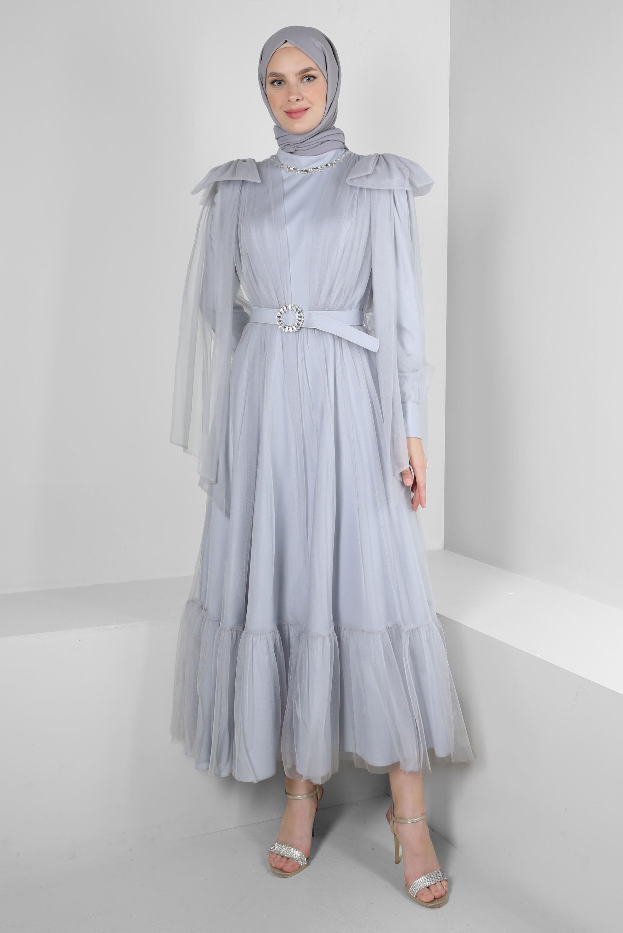 Tesettür giyim GRİ KEMERLİ TÜL DETAYLI ABİYE ELBİSE 50305
