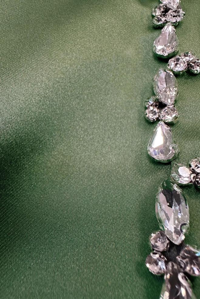 Vêtements hijab KAKI ROBE DE SOIRÉE EN SATIN AVEC CEINTURE ET BRODERIE DE GEMME 50307 - ALVİNA