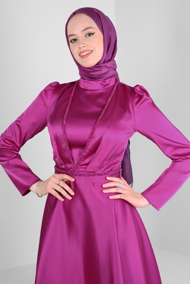 Tesettür giyim BEJ TAŞ İŞLEMELİ KEMERLİ SATEN ABİYE ELBİSE 50310 - ALVİNA