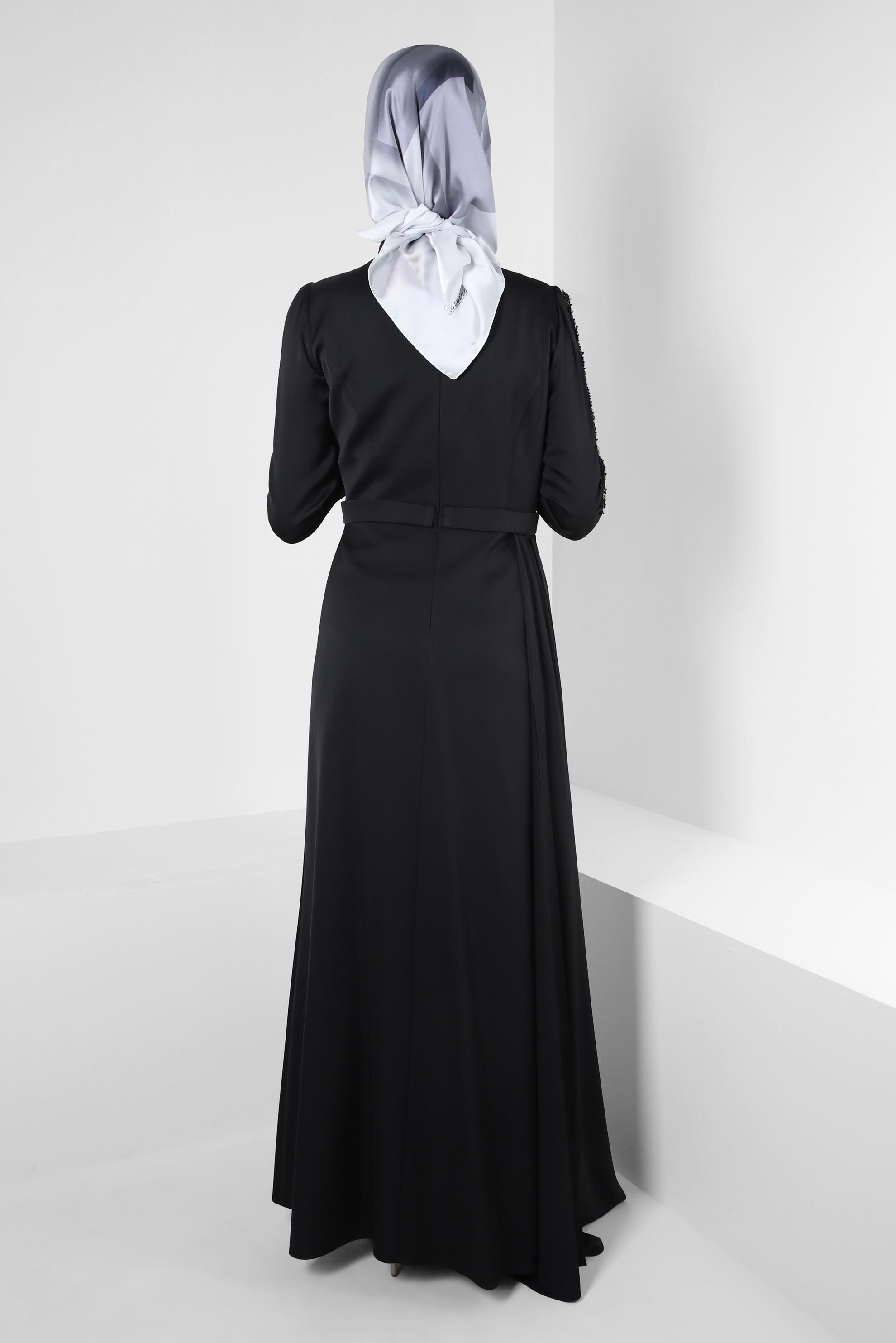 Vêtements hijab NOIR ROBE DE SOIRÉE EN SATIN À SEQUINS 50319