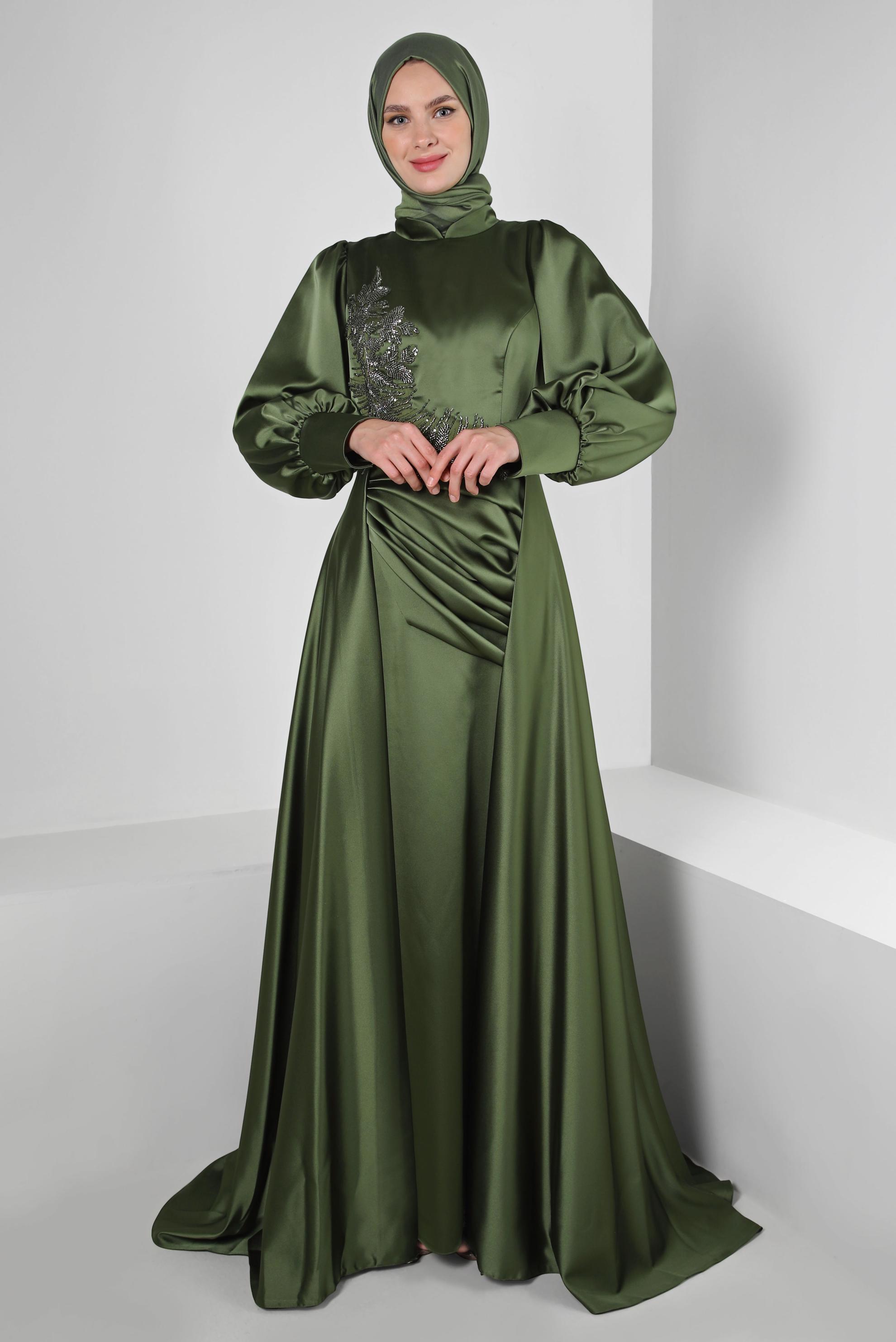 Vêtements hijab KAKI ROBE DE SOIRÉE EN SATIN PERLÉ AVEC DÉTAIL DRAPÉ 50351