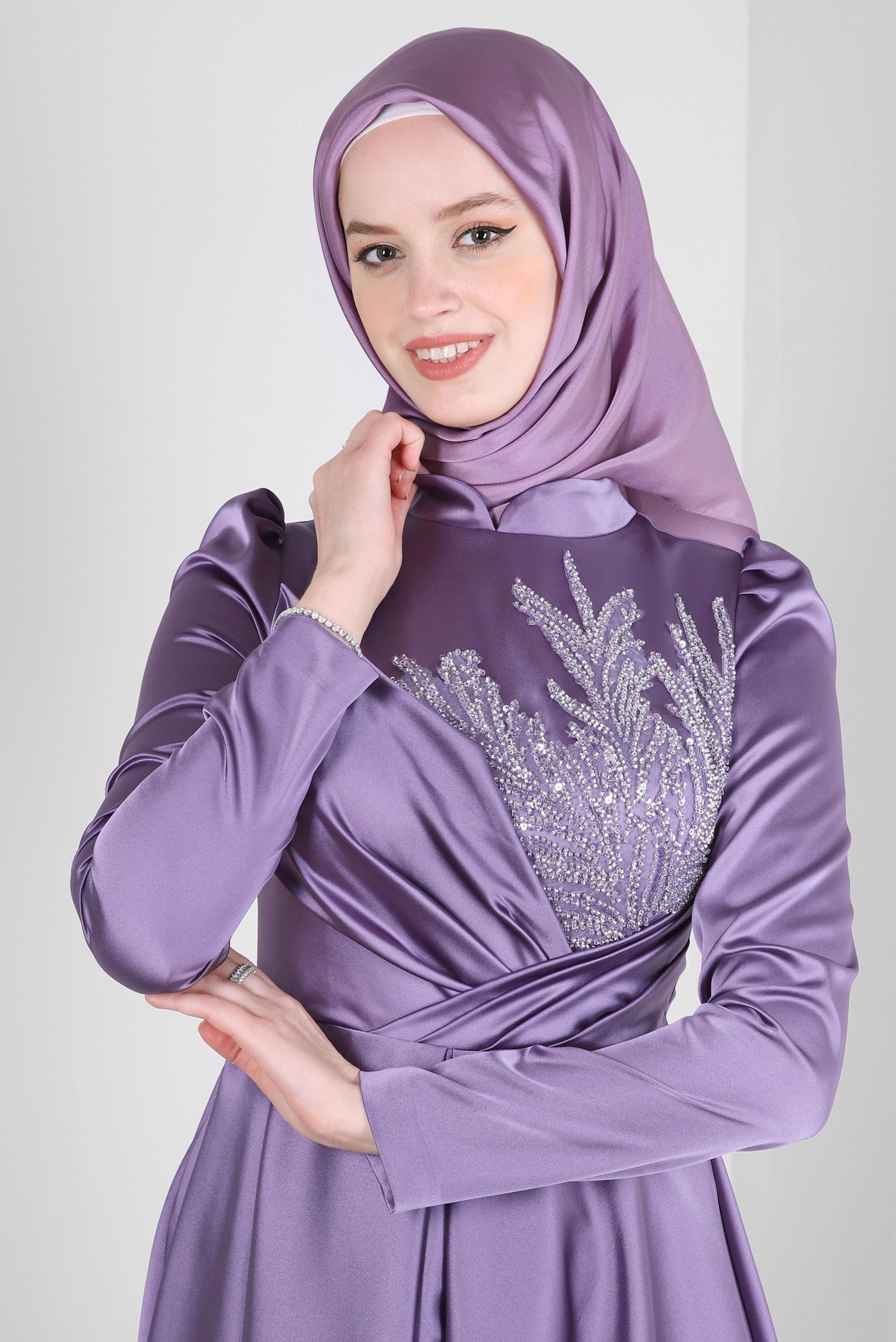Tesettür giyim MOR PUL İŞLEMELİ PİLİSELİ SATEN ABİYE ELBİSE 50354