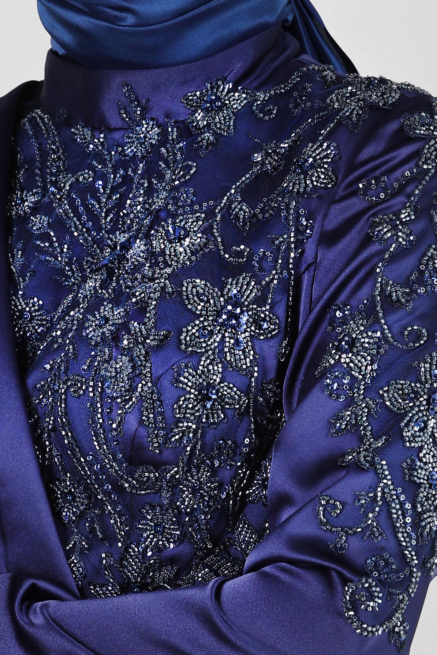 Tesettür giyim LACİVERT KRUVAZE YAKA TAŞLI SATEN ABİYE ELBİSE 50358