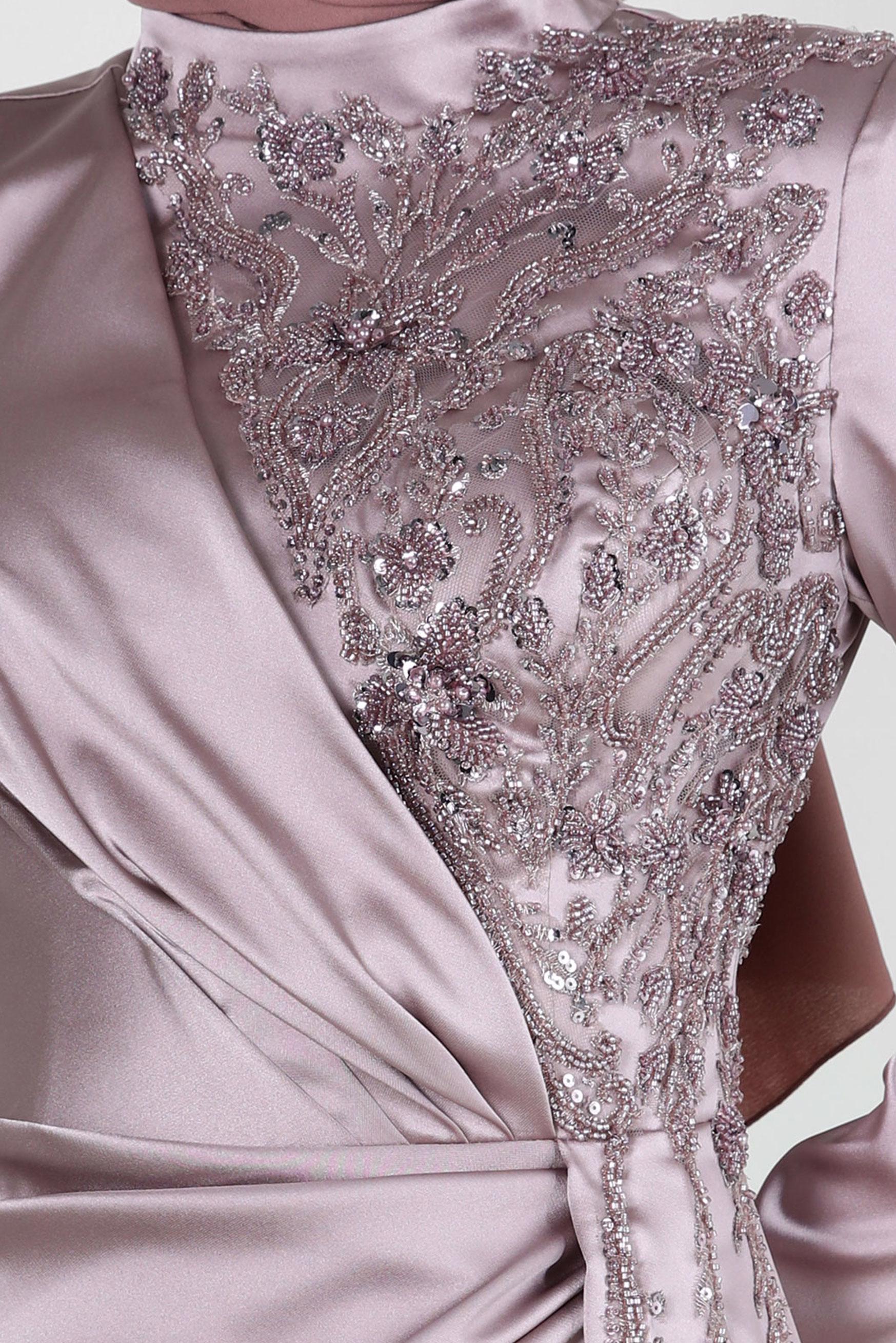 Tesettür giyim PEMBE KRUVAZE YAKA TAŞLI SATEN ABİYE ELBİSE 50358