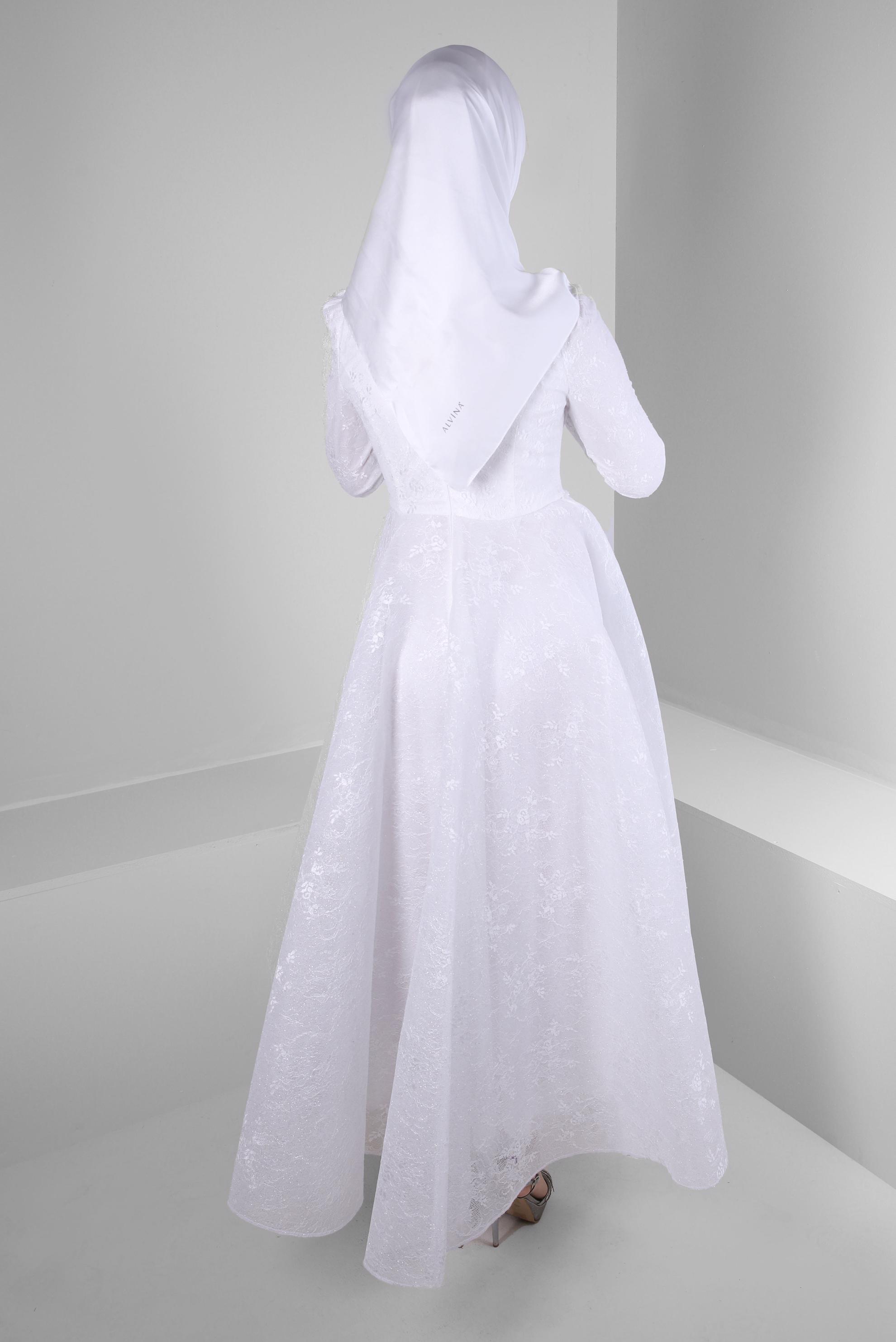 Tesettür giyim BEYAZ PUL PAYET İŞLEMELİ ABİYE ELBİSE 50360